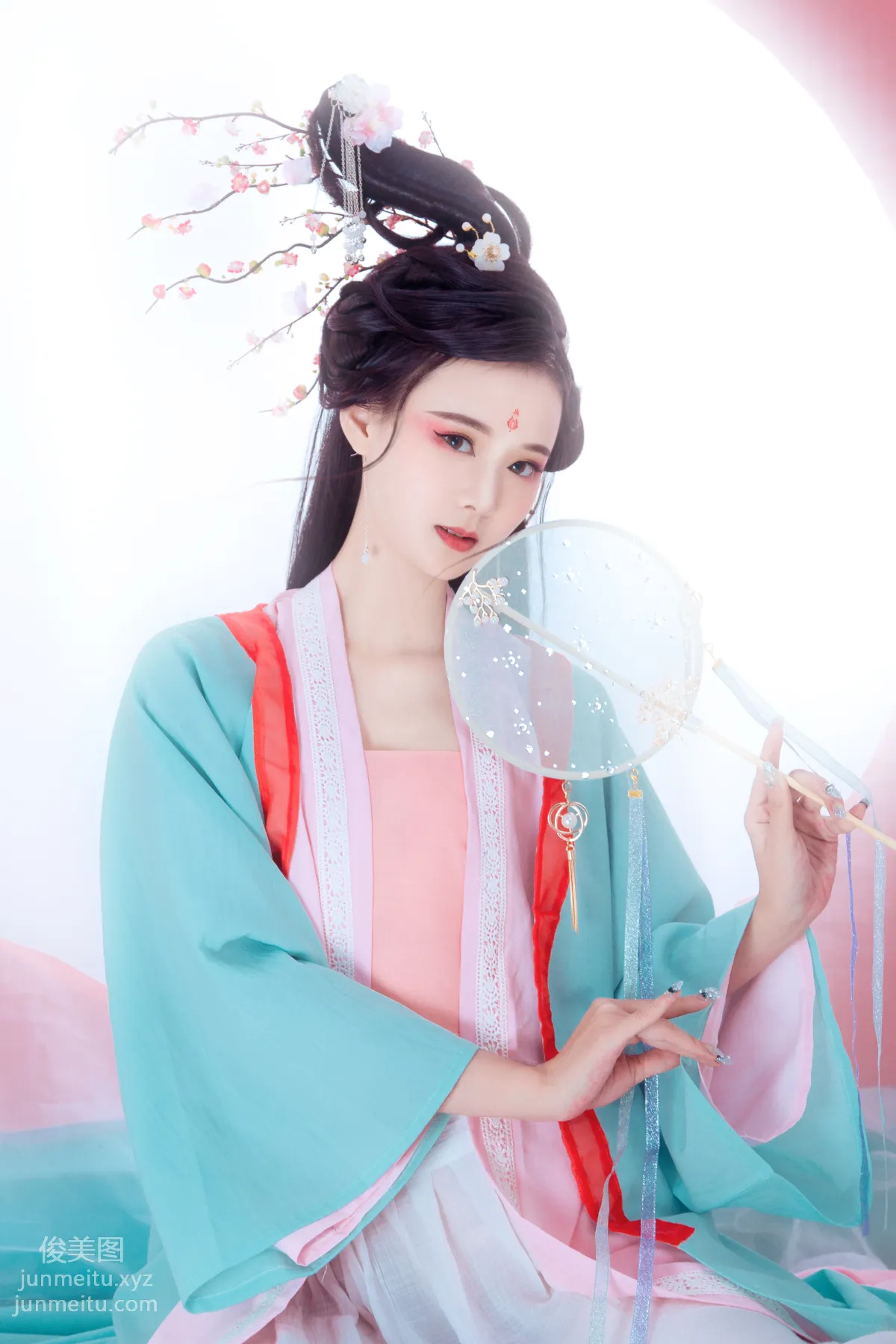 Xin Bao: YiTuYu photo 13