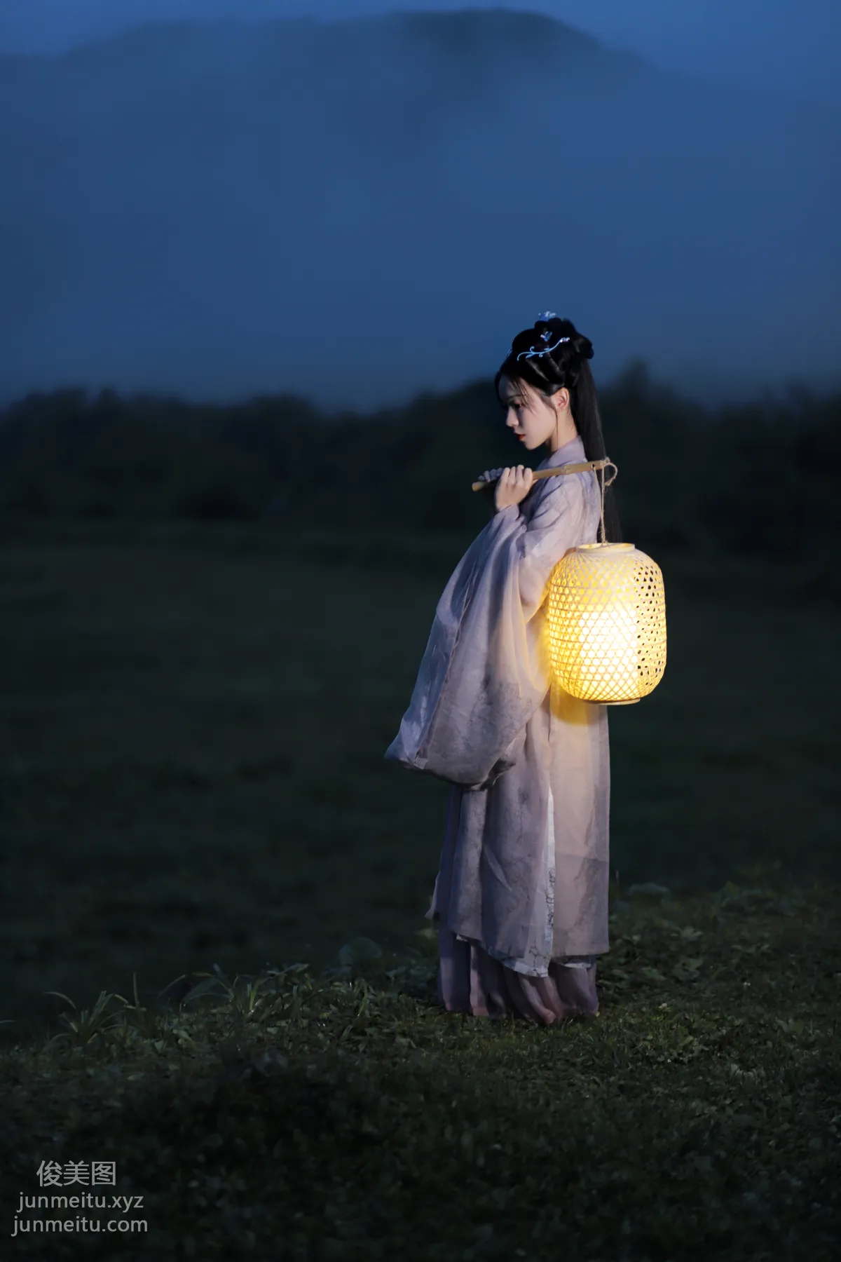 [YiTuYu] 2022.02.05 Lantern Lights the Rivers and Mountains Yifang Yiren yi photo 15