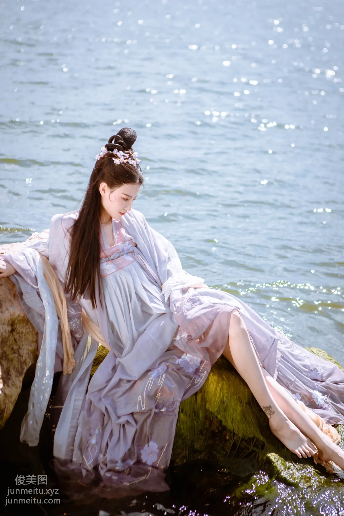 Ting Ting: YiTuYu photo 3