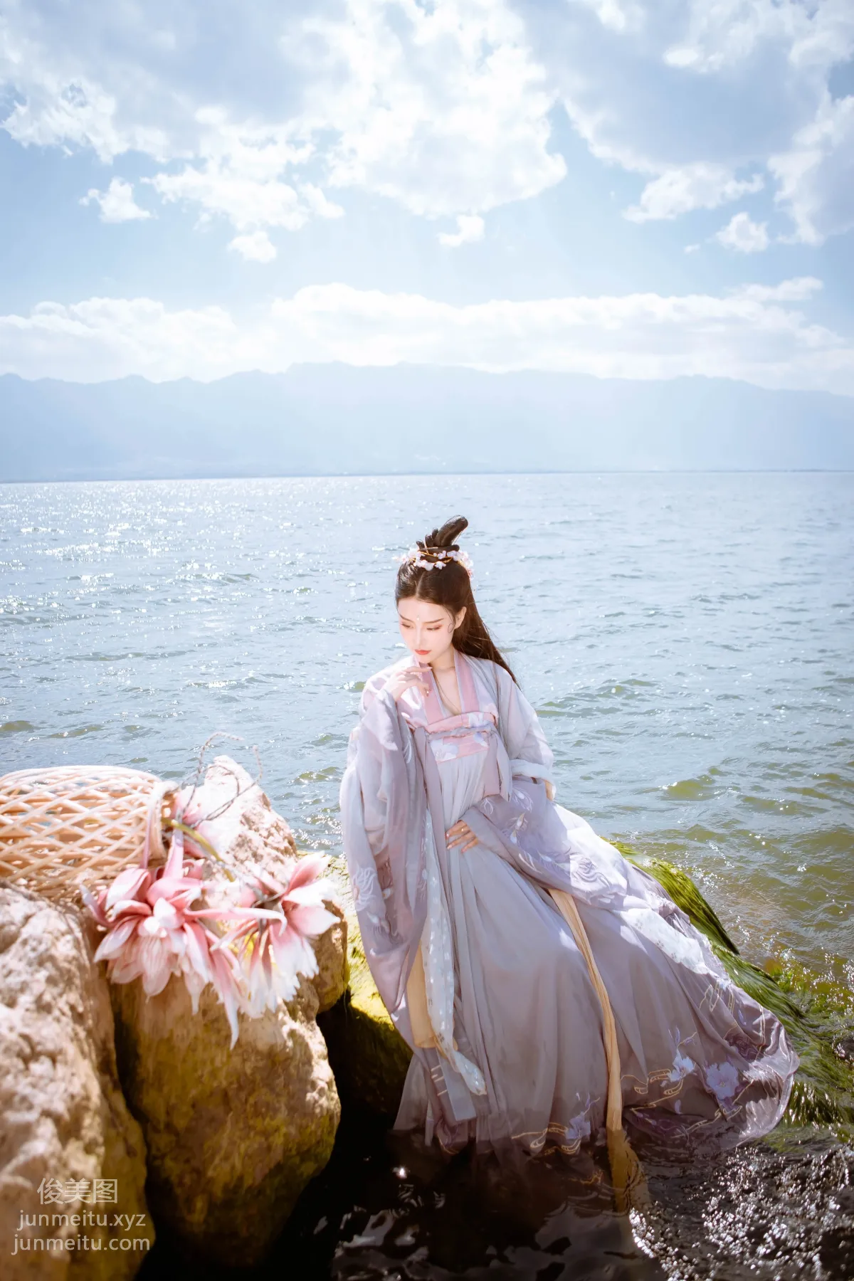 Ting Ting: YiTuYu photo 6