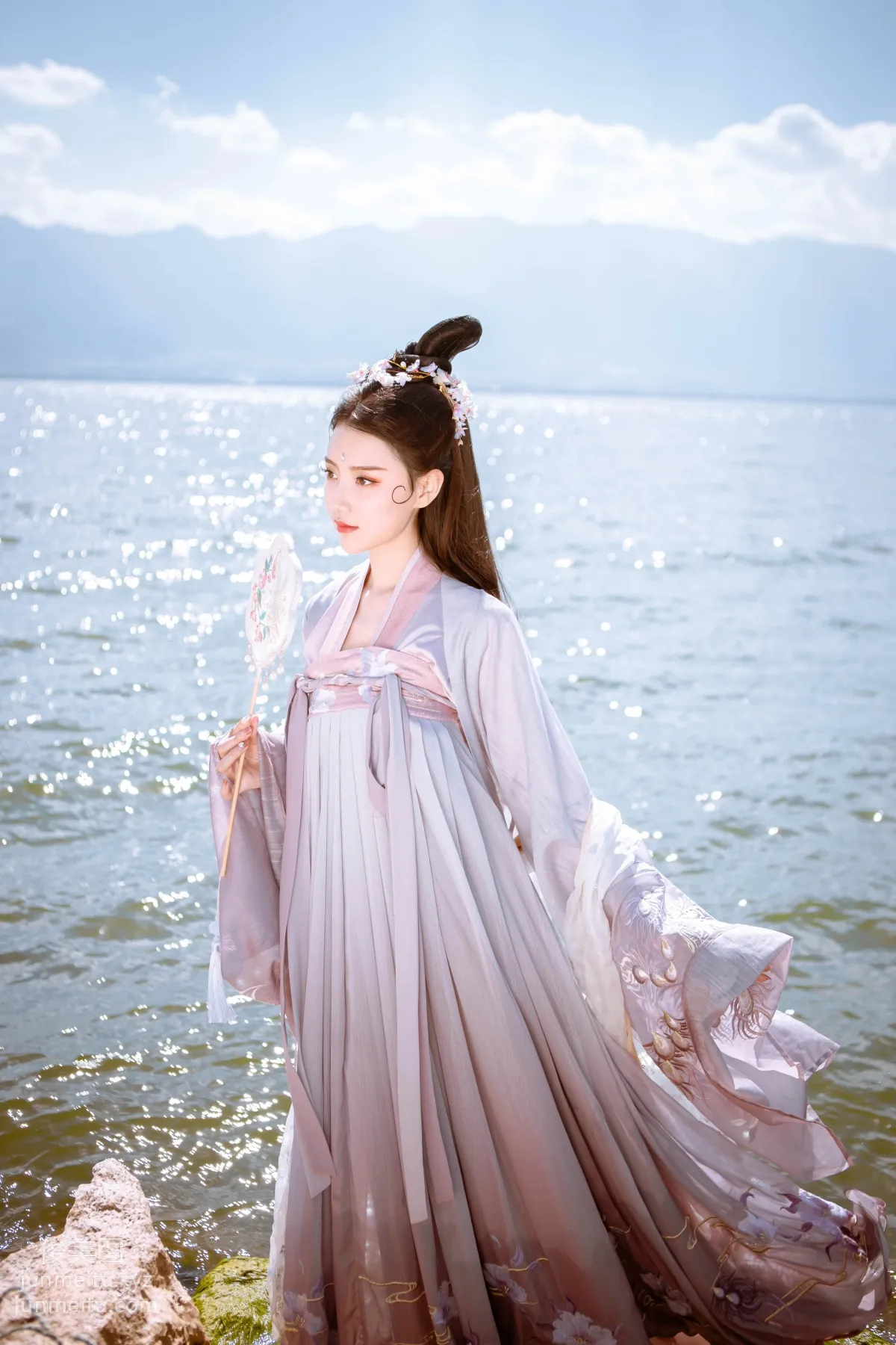 Ting Ting: YiTuYu photo 12