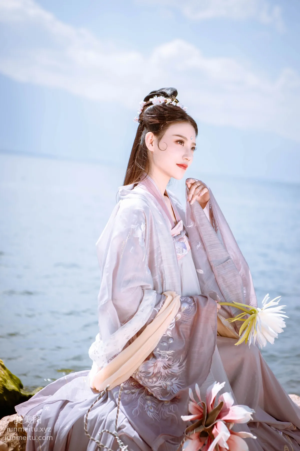 Ting Ting: YiTuYu photo 19
