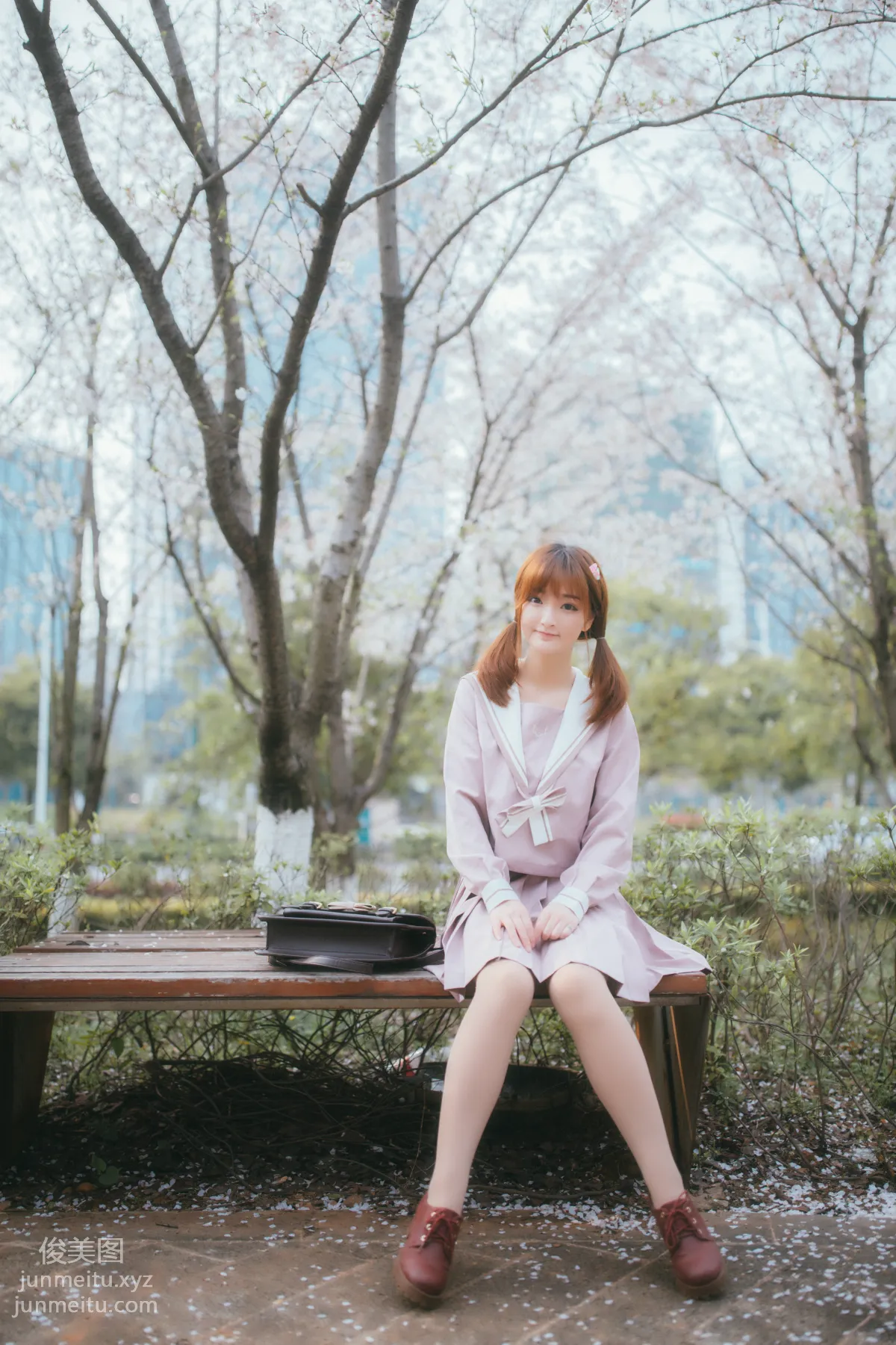 Liu Yuqi: YiTuYu photo 33