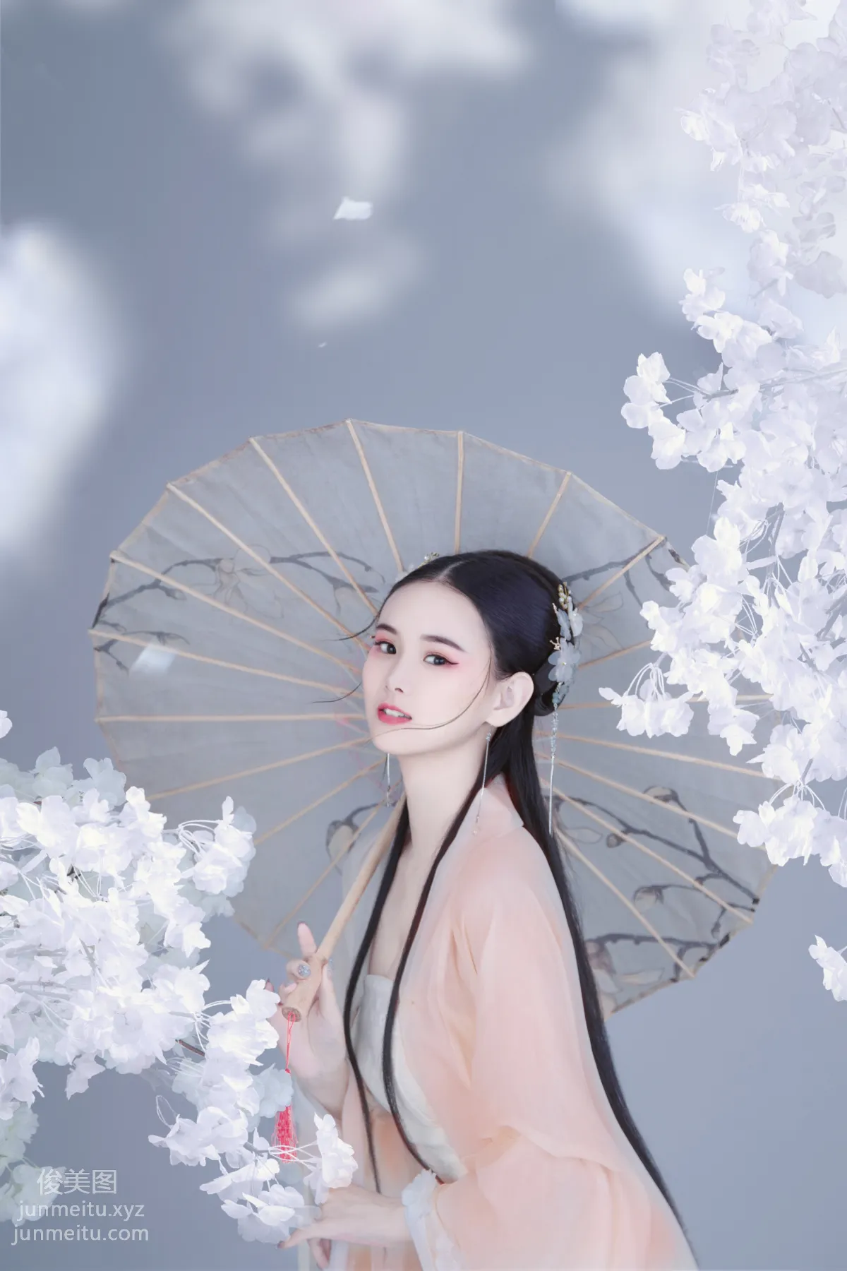 Xin Bao: YiTuYu photo 13