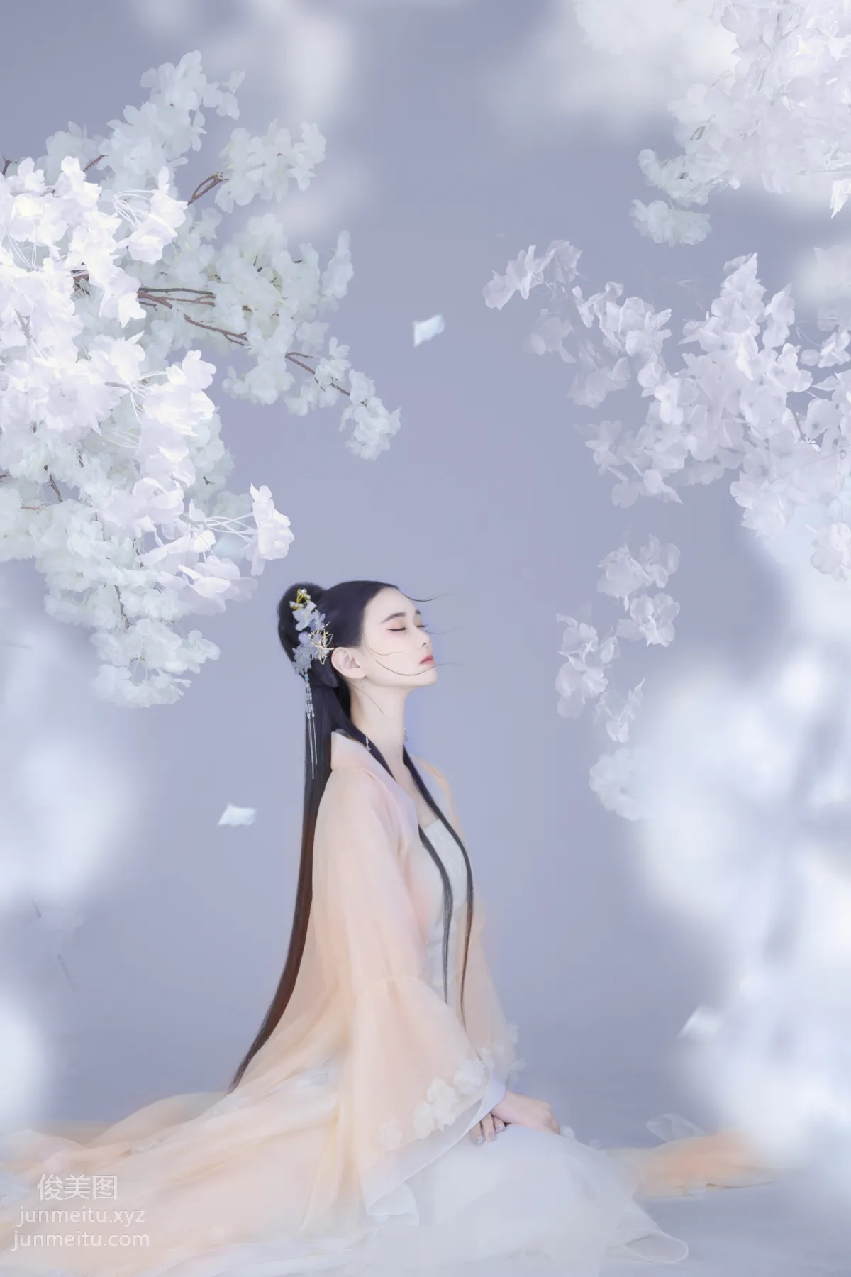 Xin Bao: YiTuYu photo 17