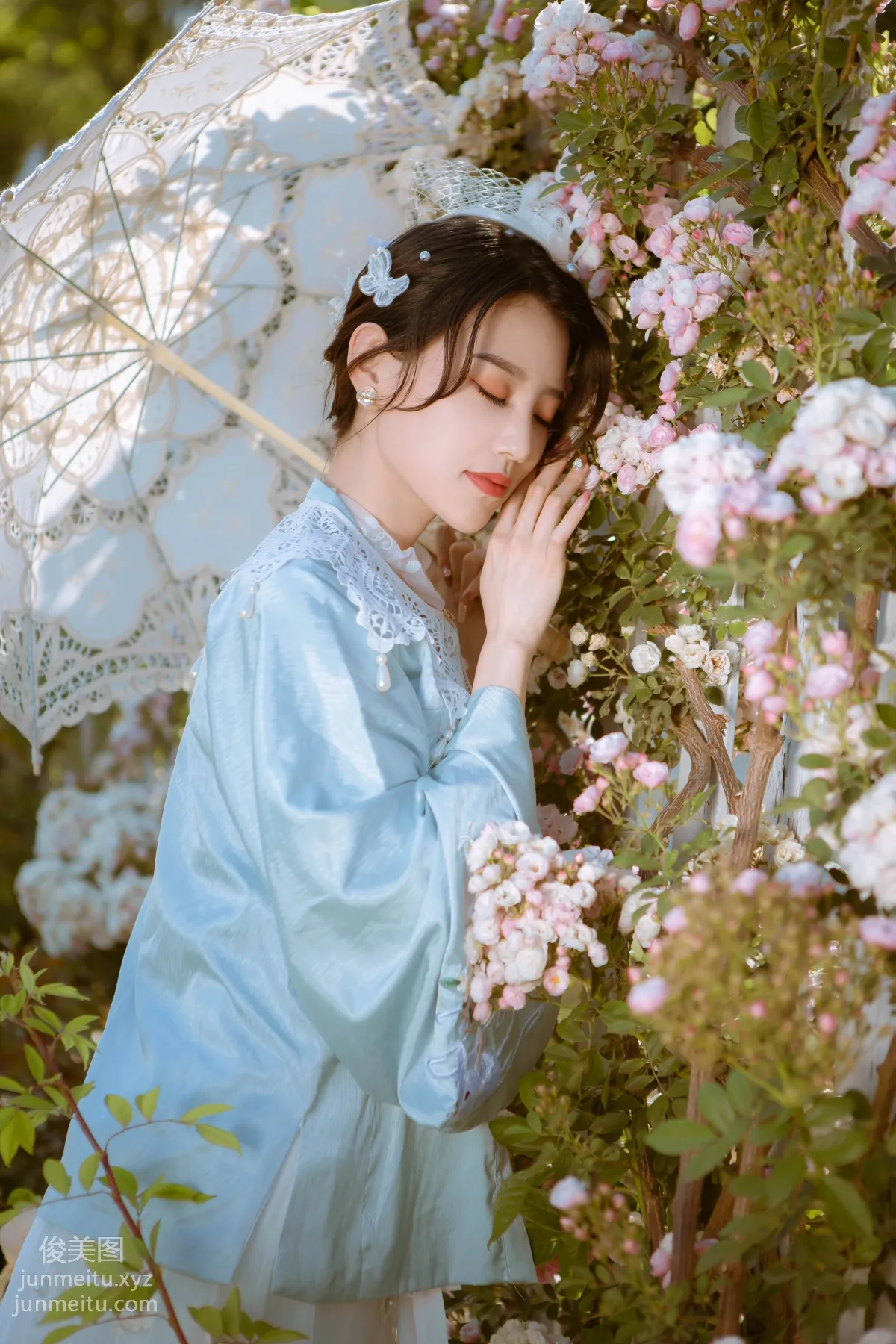 Ting Ting: YiTuYu photo 21