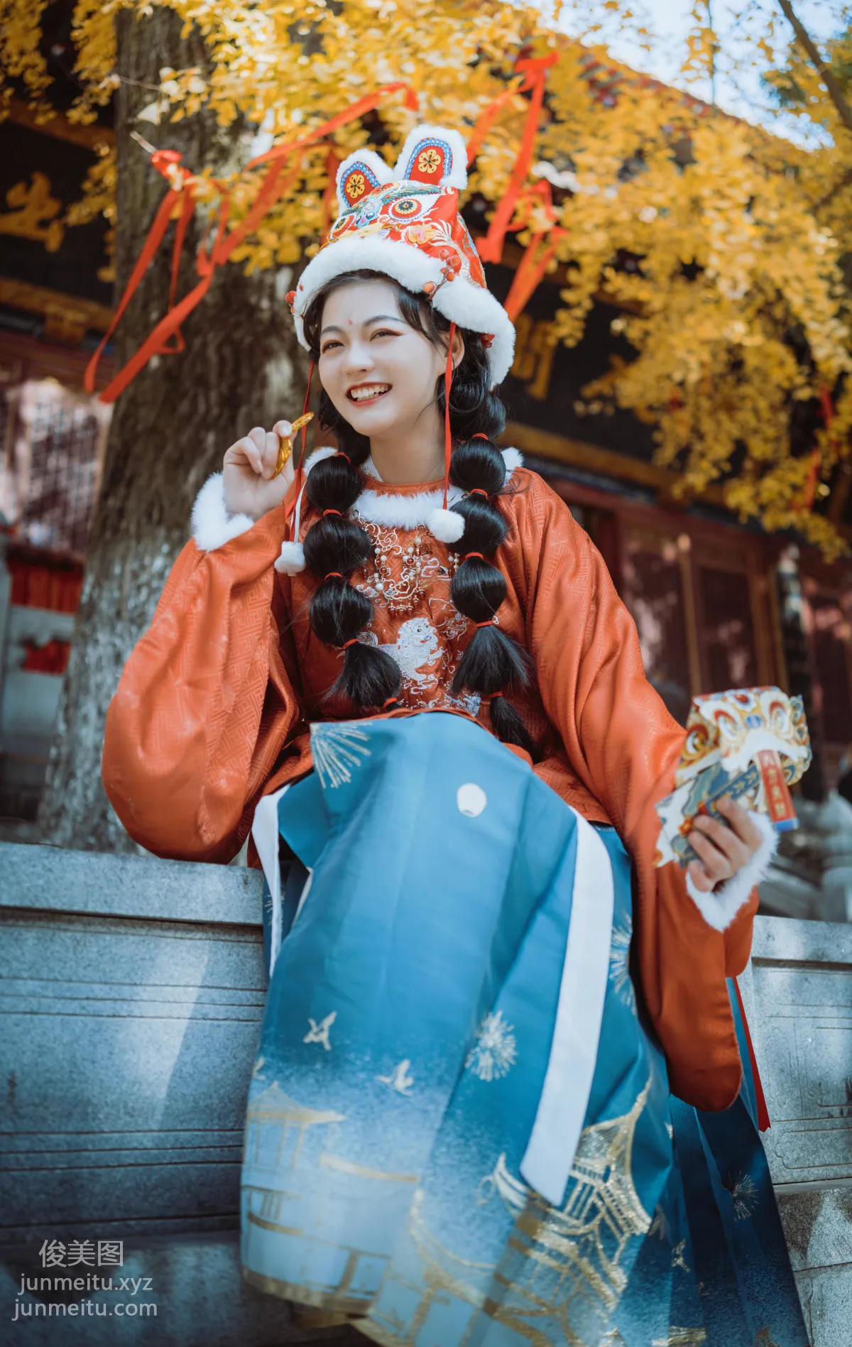 Ye Zi: YiTuYu photo 11