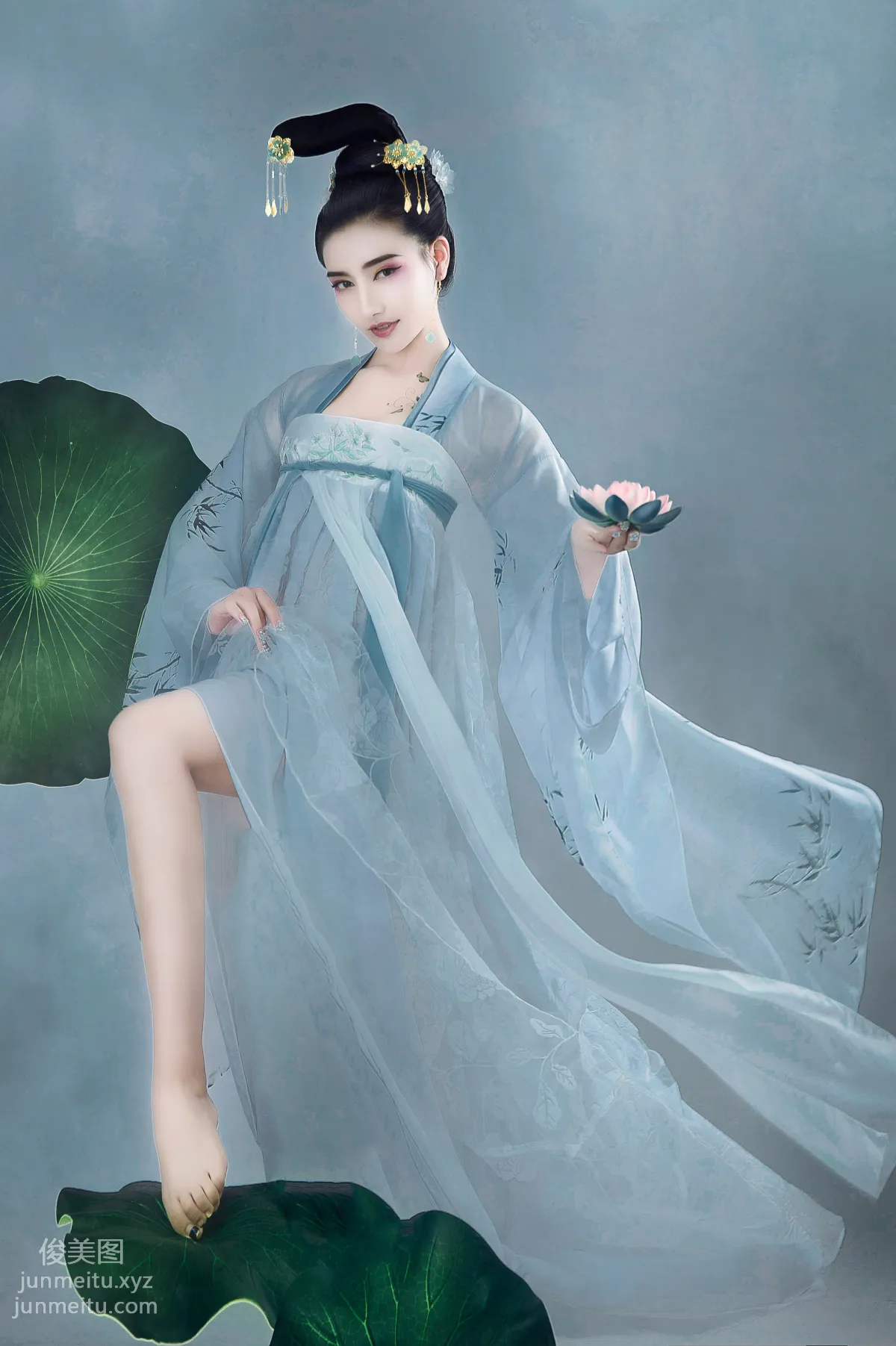Wei Bao: YiTuYu photo 10
