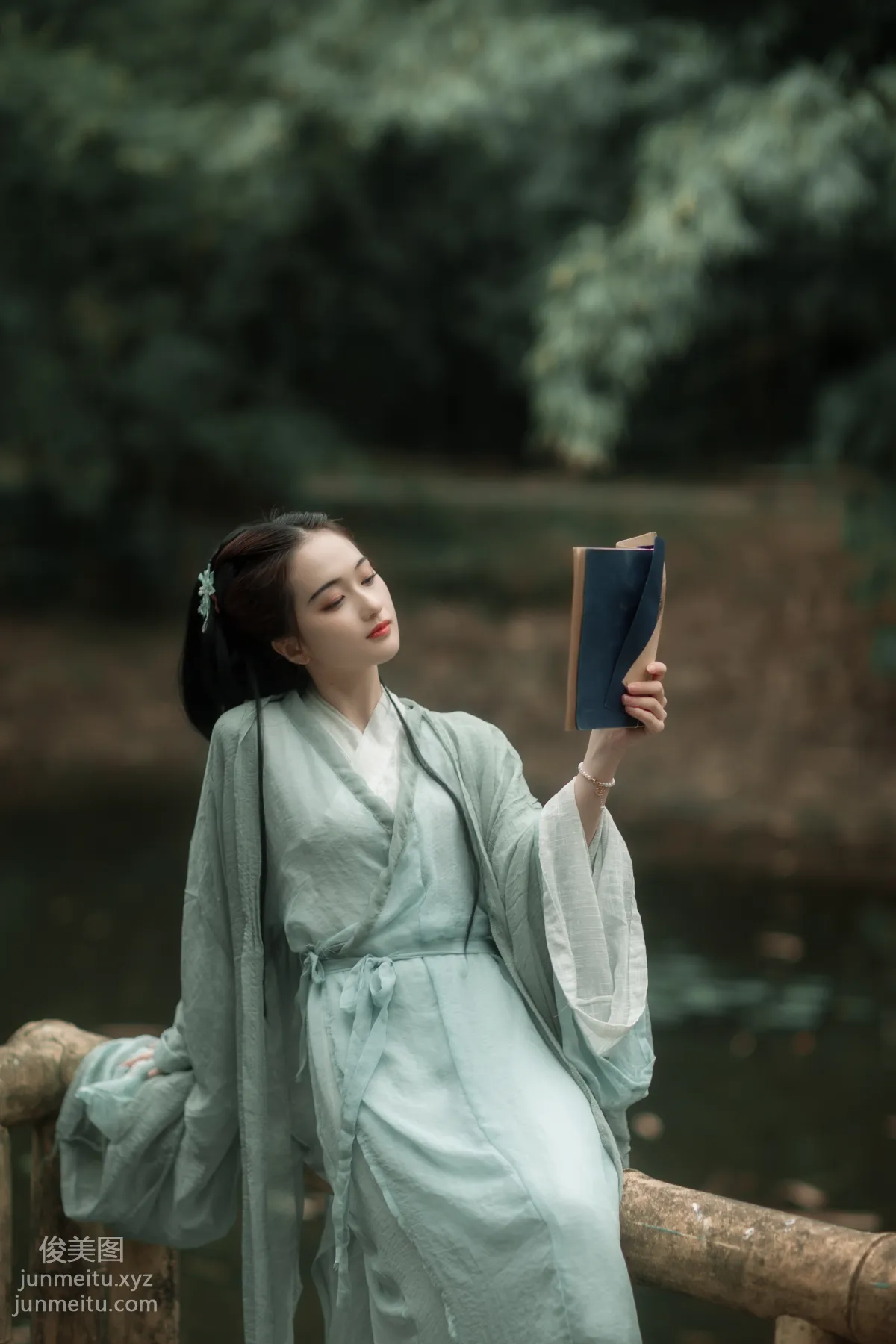 Angel Lee: YiTuYu photo 10