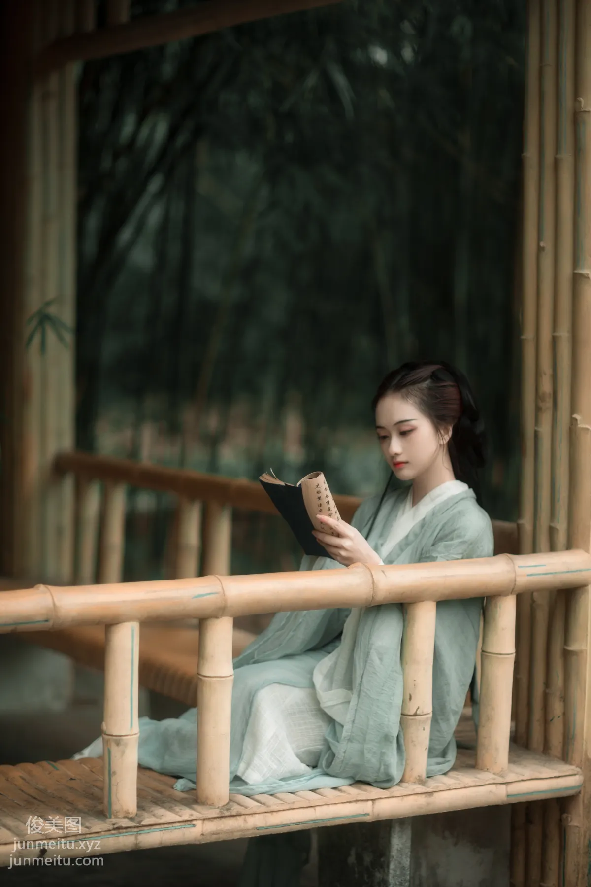 Angel Lee: YiTuYu photo 16