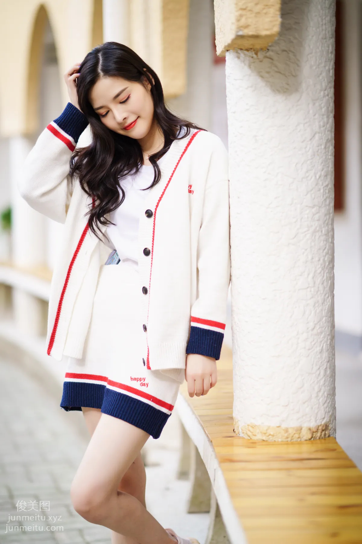 [YiTuYu] 2022.02.12 Dappled Light and Shadow at the Music Academy Xiao Rong photo 6
