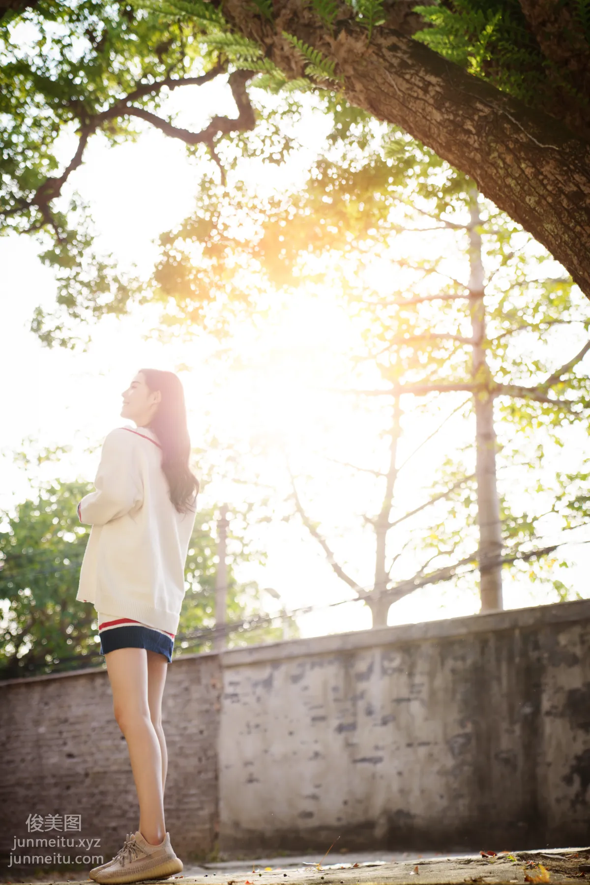 [YiTuYu] 2022.02.12 Dappled Light and Shadow at the Music Academy Xiao Rong photo 40