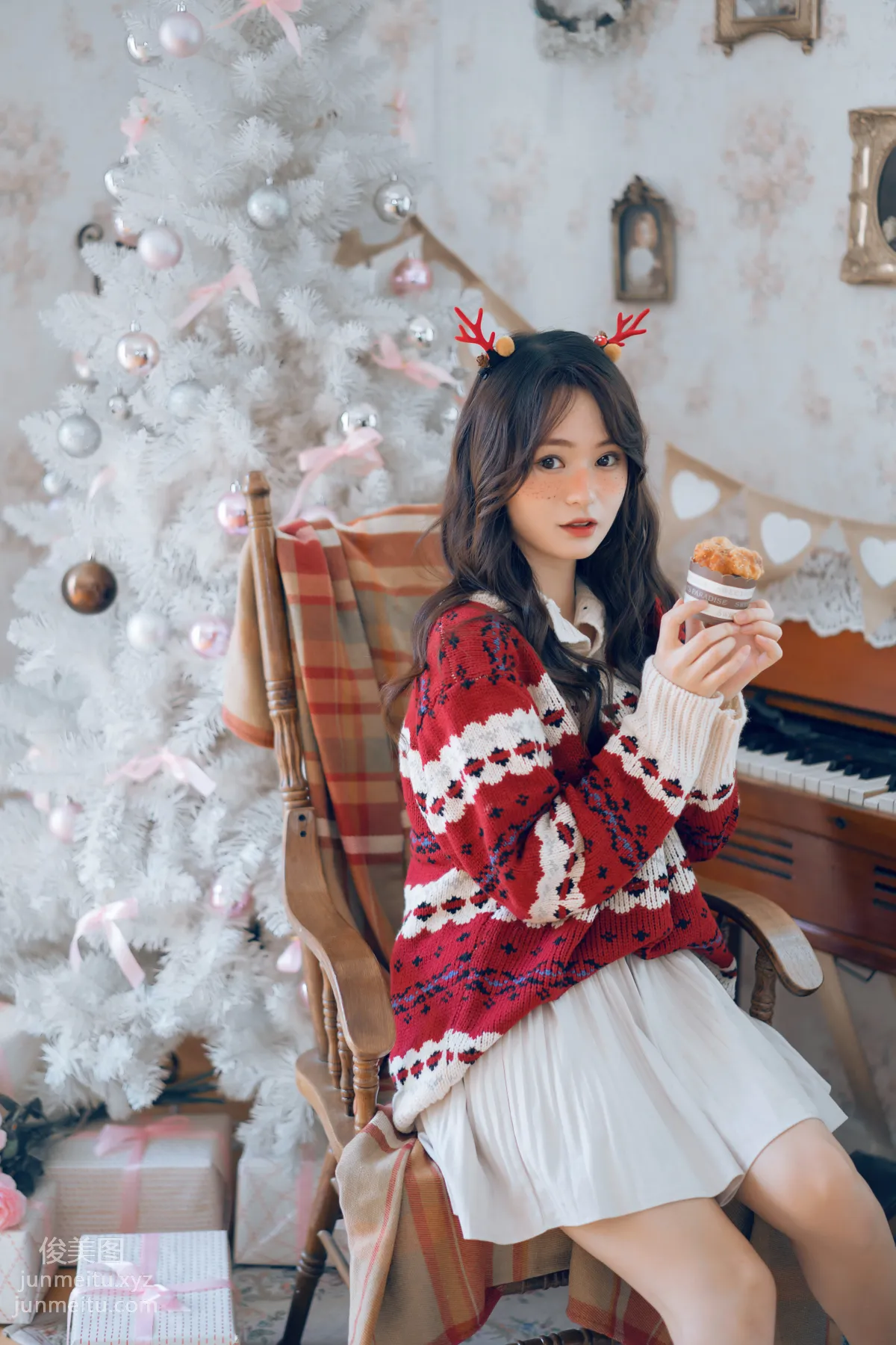 Le Si: YiTuYu photo 4