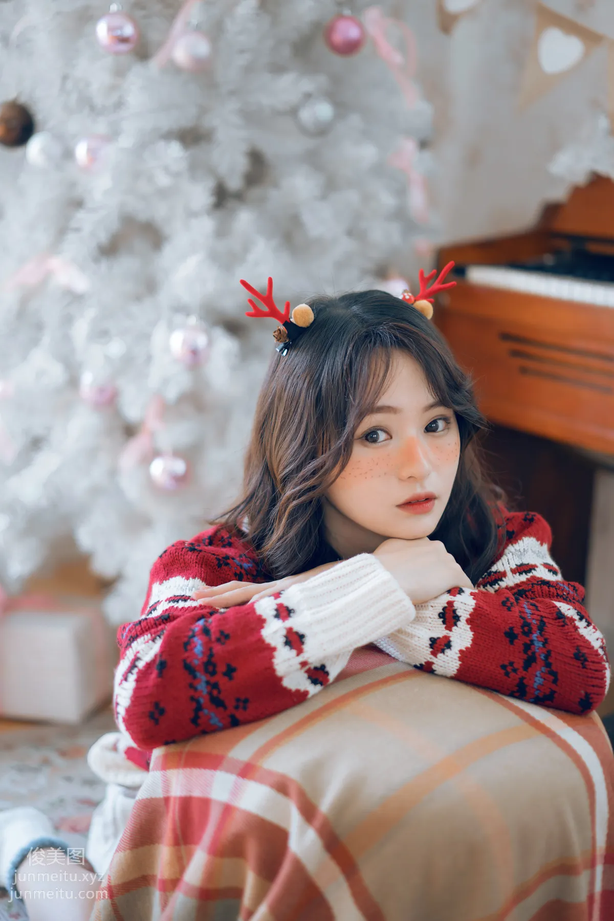 Le Si: YiTuYu photo 10