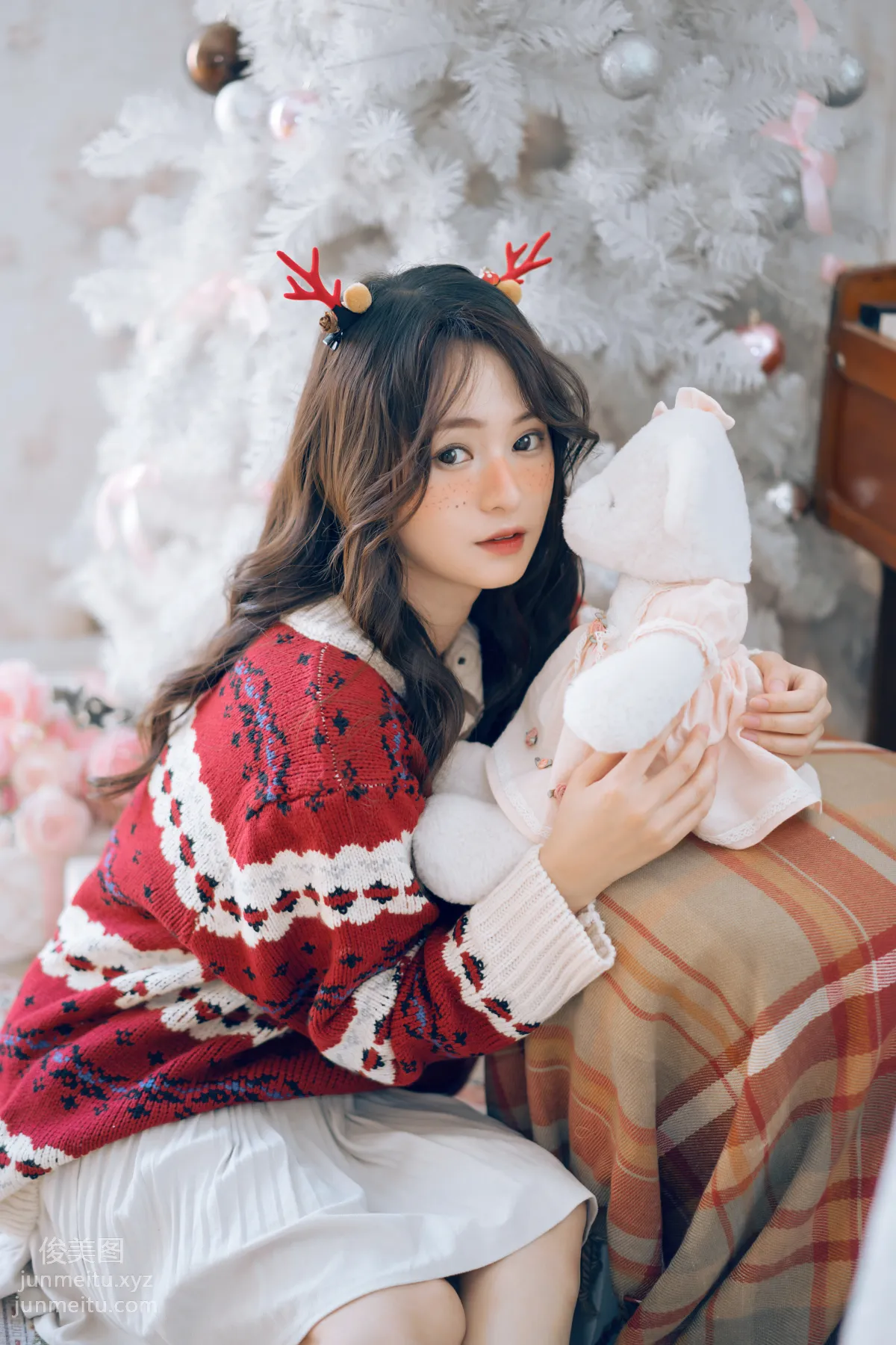 Le Si: YiTuYu photo 17