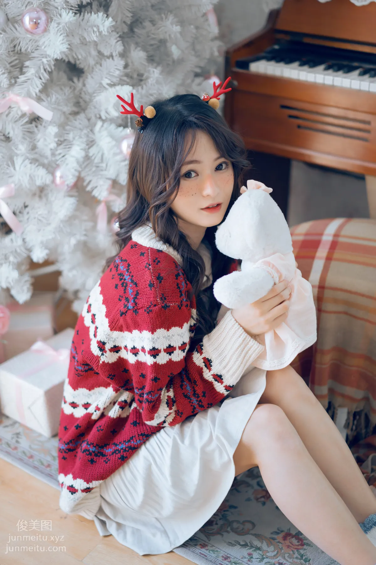 Le Si: YiTuYu photo 18