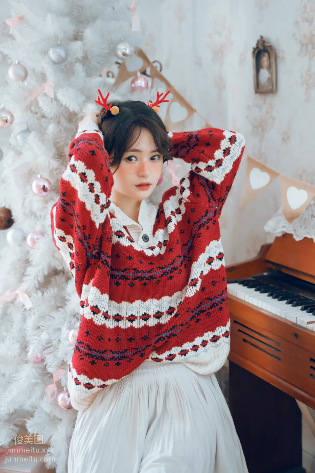 Le Si: YiTuYu photo 22