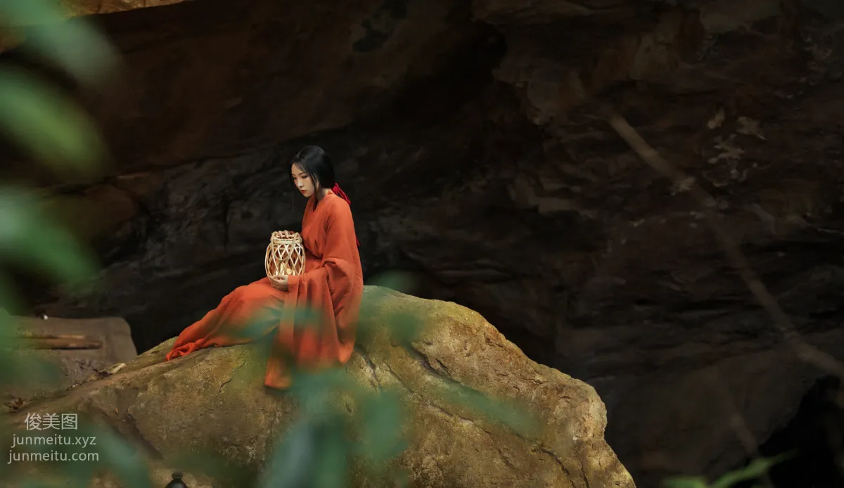 Yige Bailu: YiTuYu photo 5