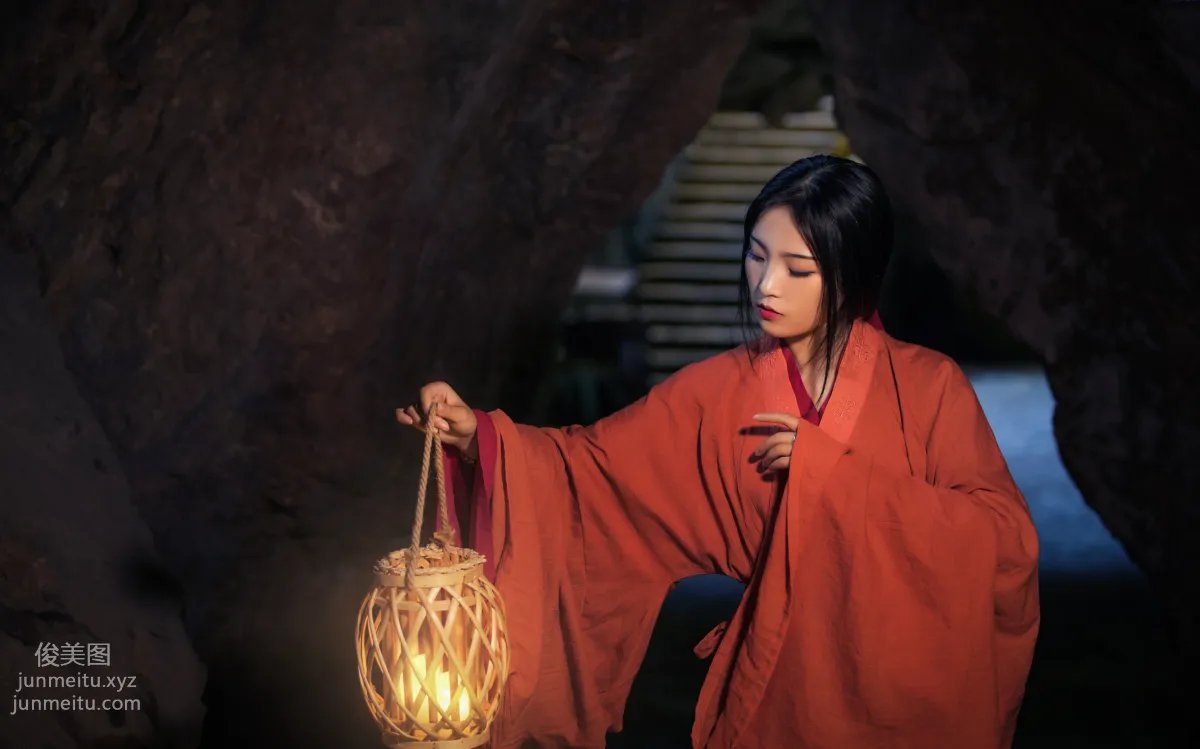 Yige Bailu: YiTuYu photo 16