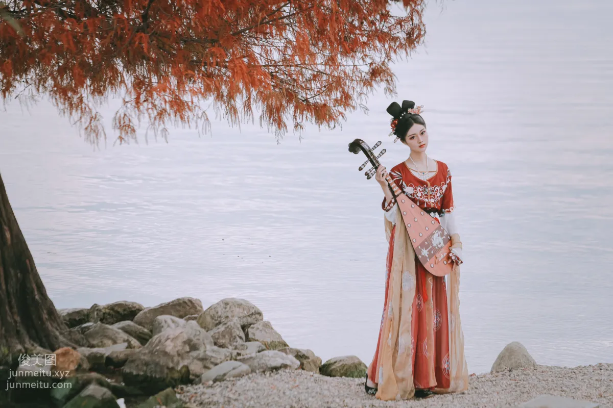 [YiTuYu] 2022.02.13 Autumn Wind Song Xue Xue photo 15