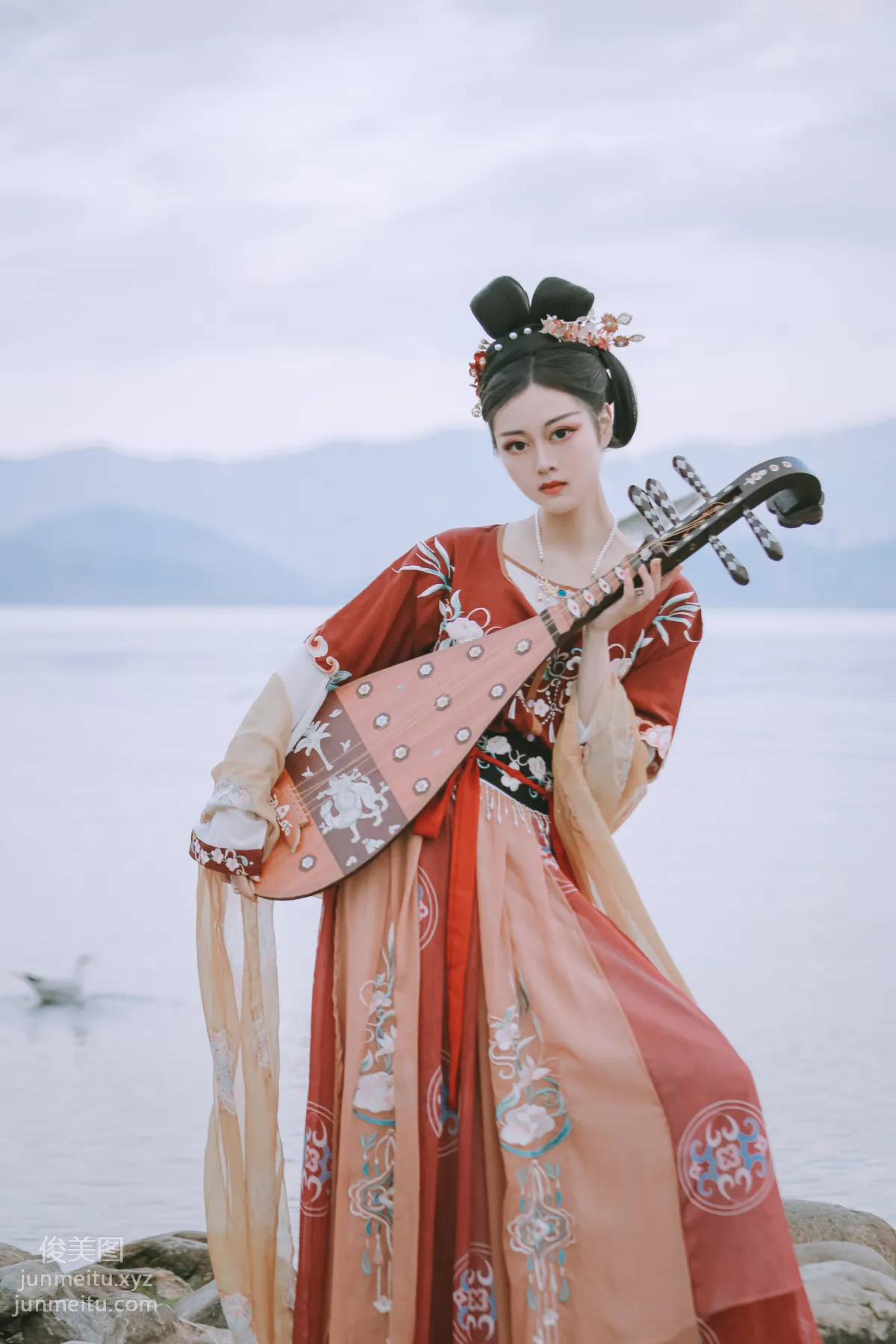 [YiTuYu] 2022.02.13 Autumn Wind Song Xue Xue photo 21