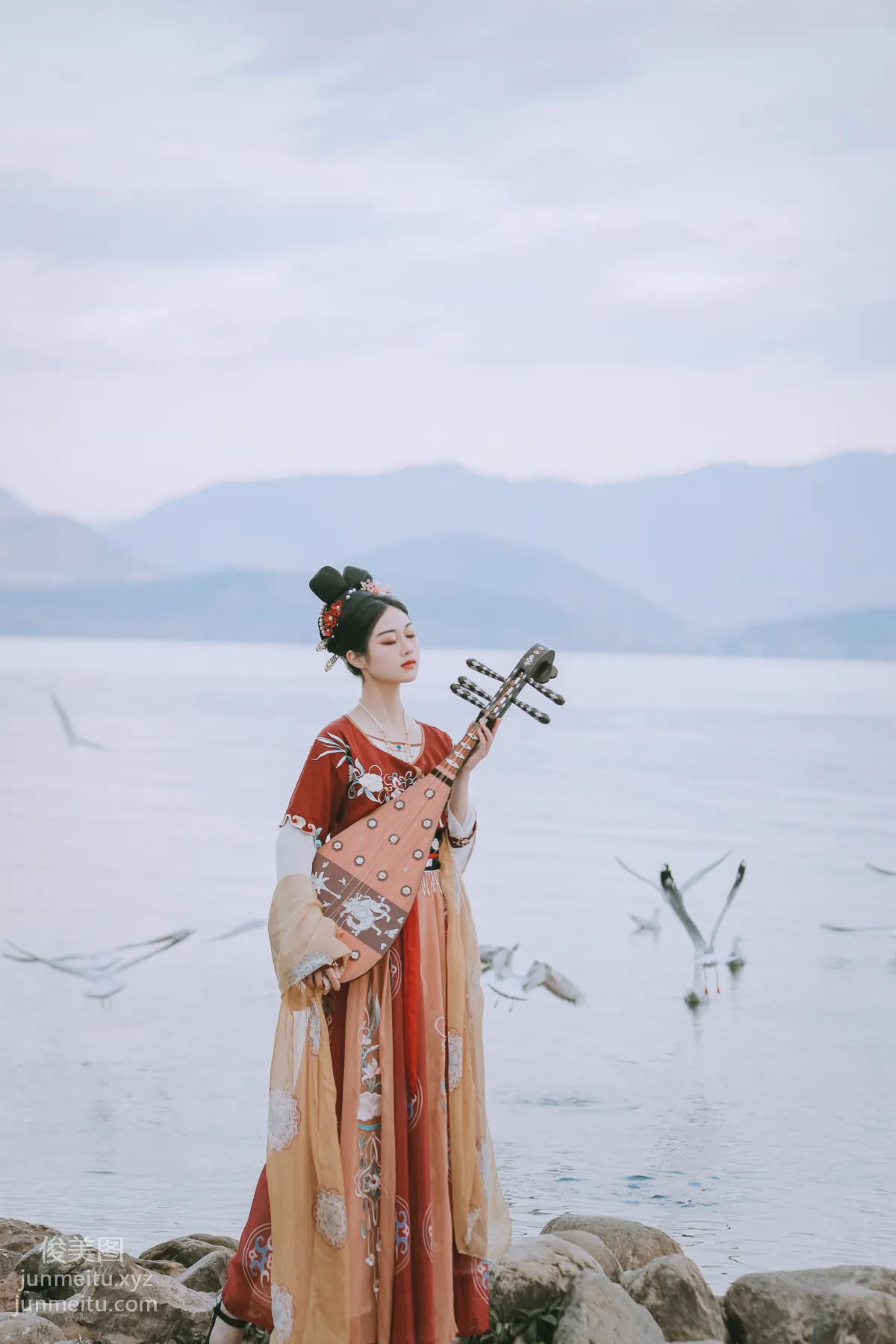 [YiTuYu] 2022.02.13 Autumn Wind Song Xue Xue photo 22