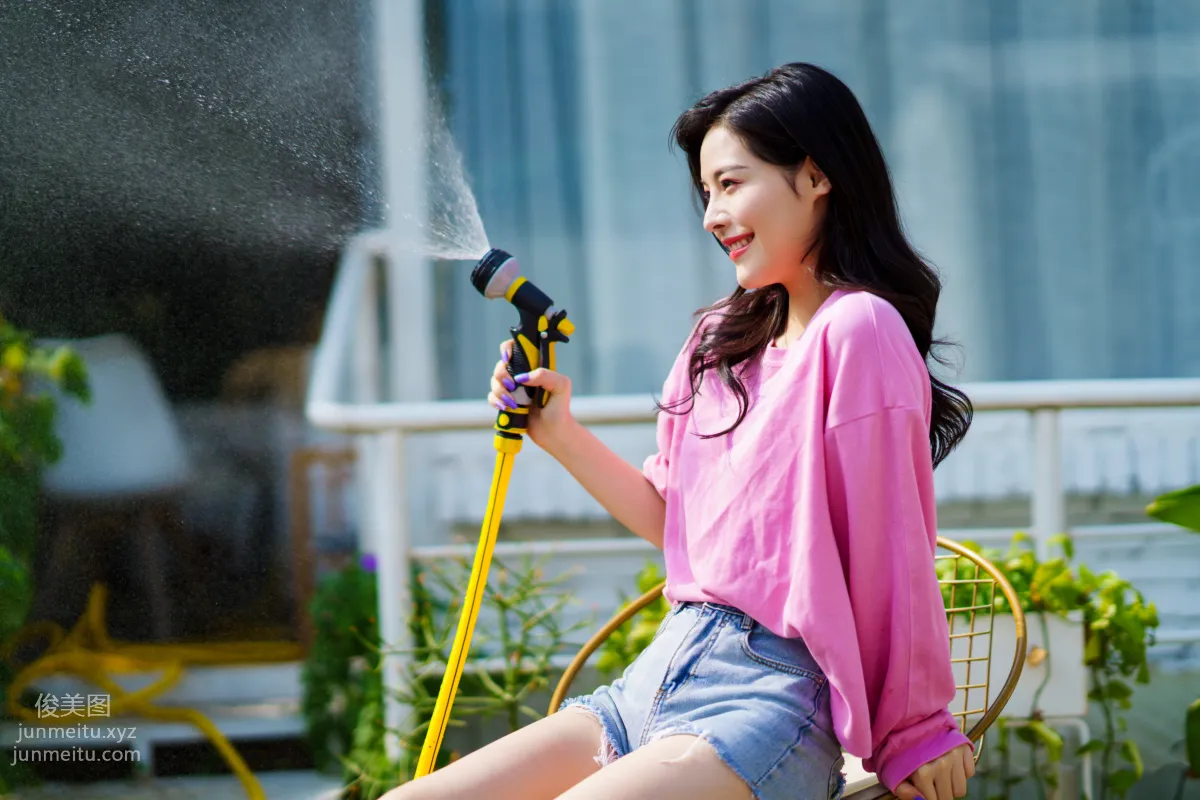 [YiTuYu] 2022.02.14 The Joy of a Water Gun, Xiao Rong photo 9
