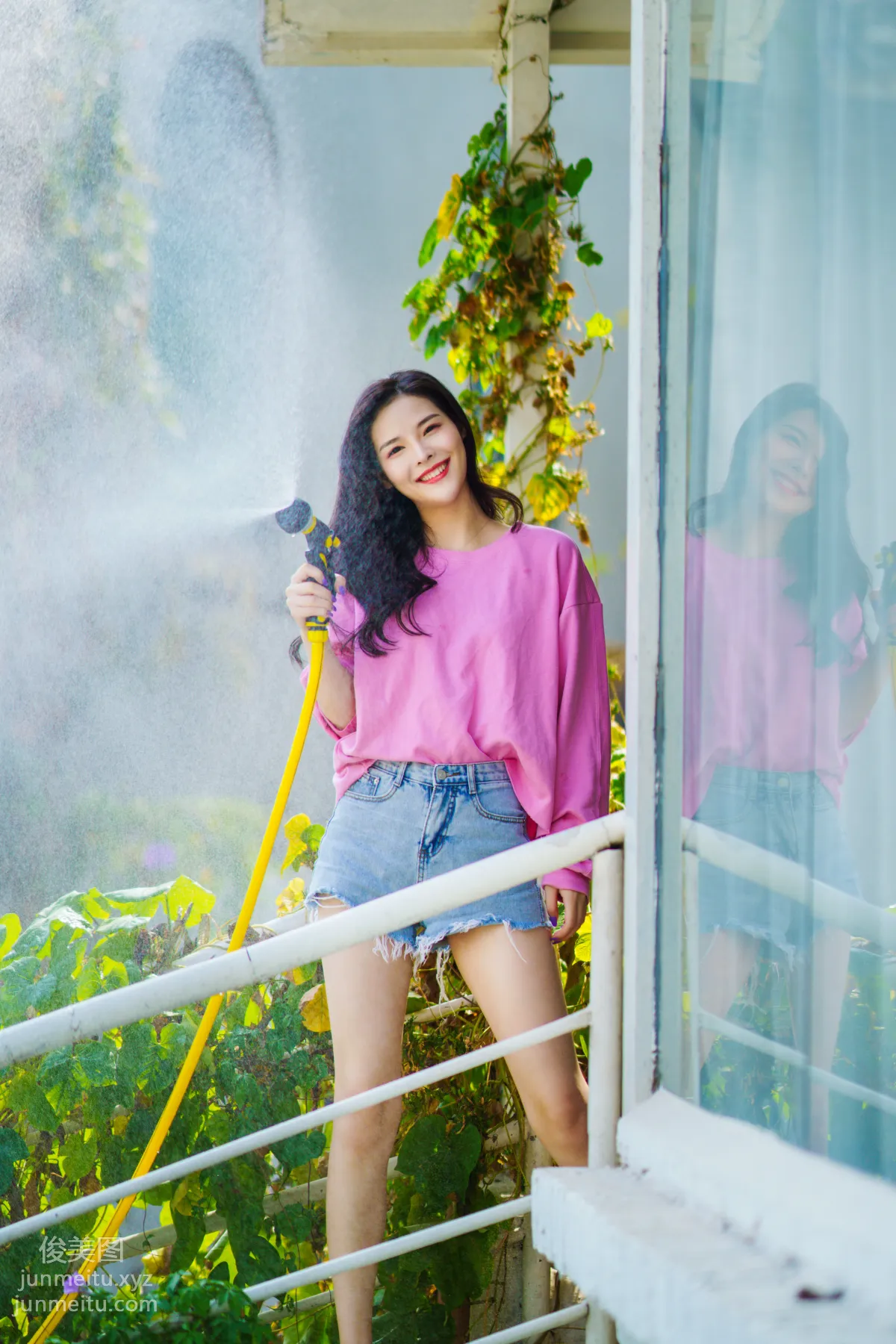 [YiTuYu] 2022.02.14 The Joy of a Water Gun, Xiao Rong photo 11