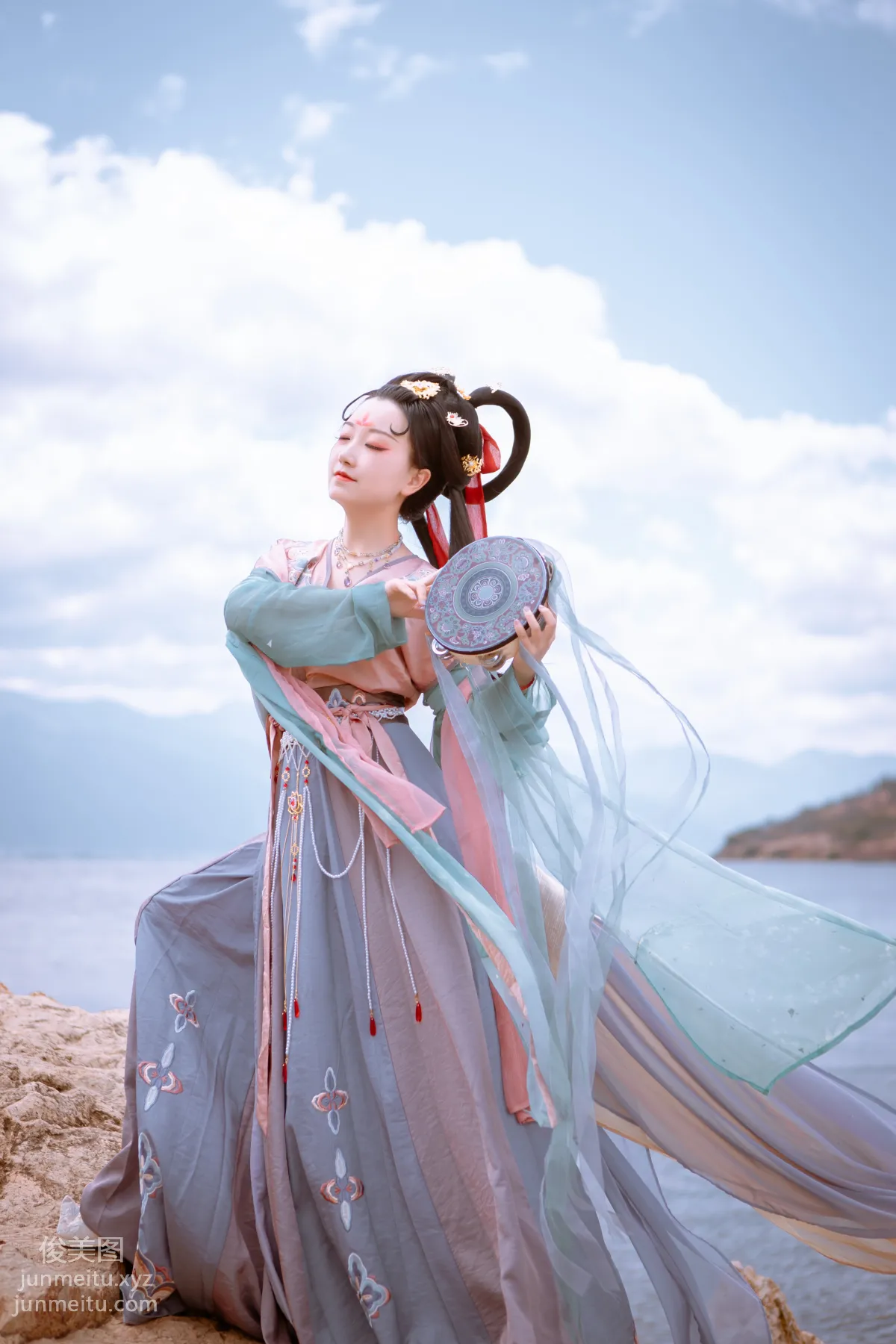 [YiTuYu] 2022.02.14 Hu Xuan Girl Zhongyu KUSHINA-MIO photo 2