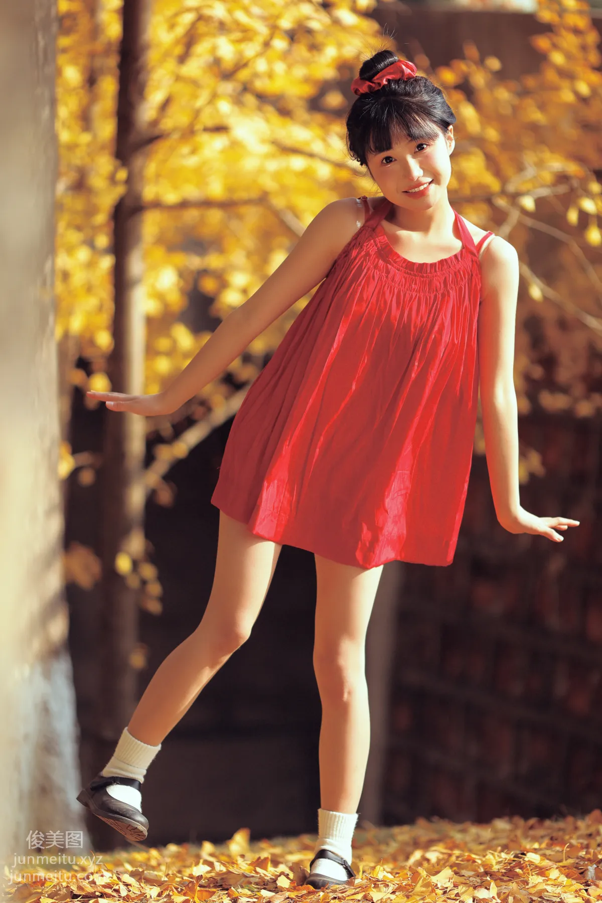 [YiTuYu] 2022.02.16 A Touch of Red in Winter Zhouxiao Tuya photo 2