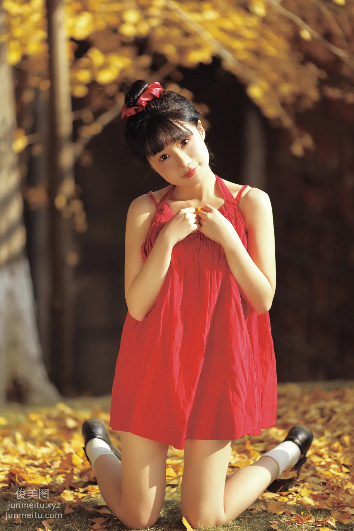 [YiTuYu] 2022.02.16 A Touch of Red in Winter Zhouxiao Tuya photo 17