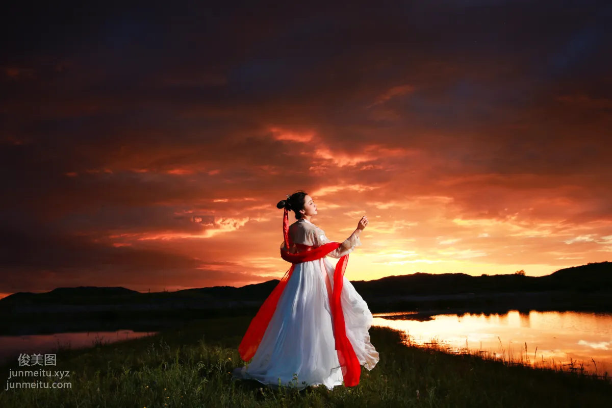 Jing Jing: YiTuYu photo 9