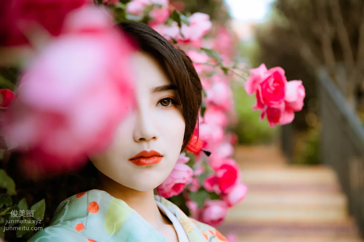 Ting Ting: YiTuYu photo 3