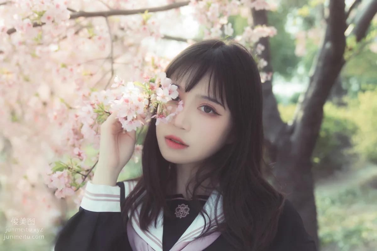 Er Jialiu: YiTuYu photo 3