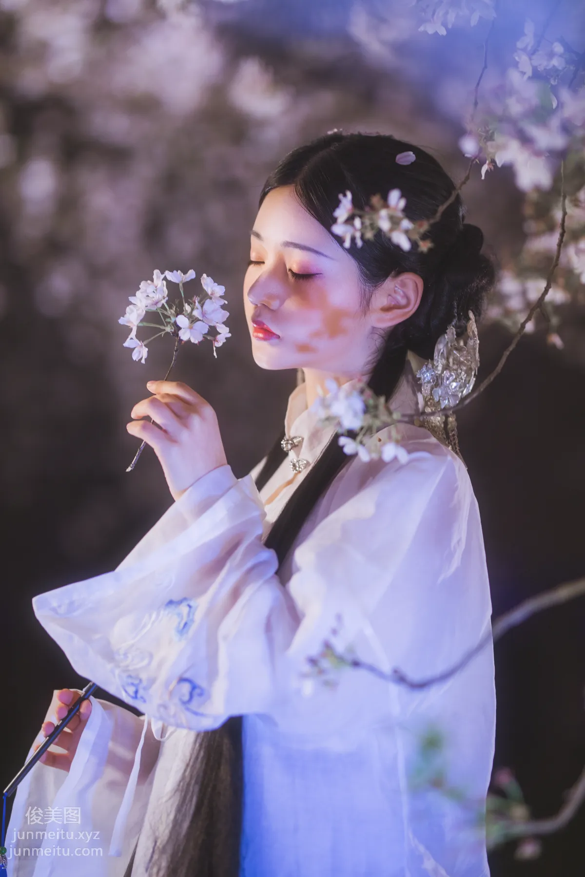 Wuying Kunkun: YiTuYu photo 11