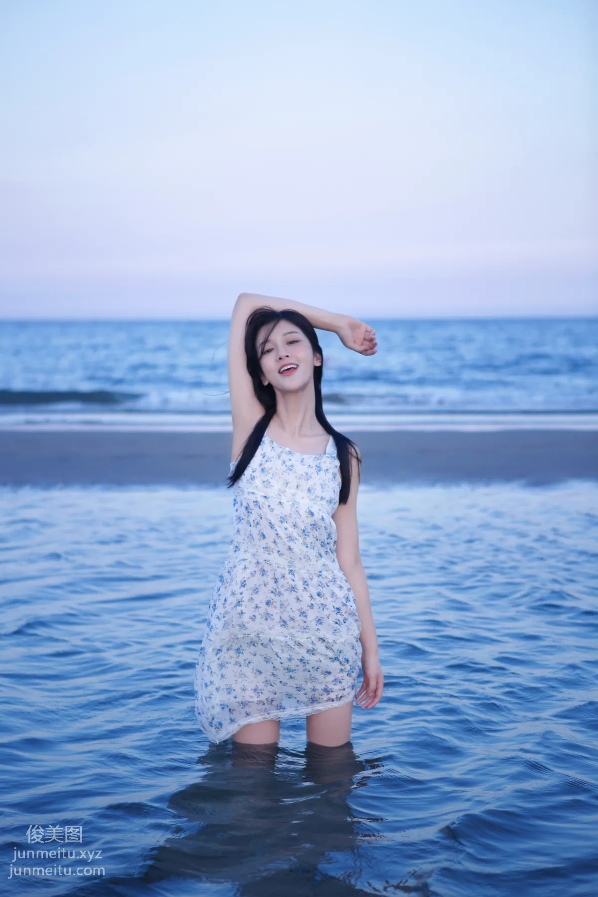 [YiTuYu] 2022.05.15 Very Close to the Sea Shangyuqian Momooly photo 4