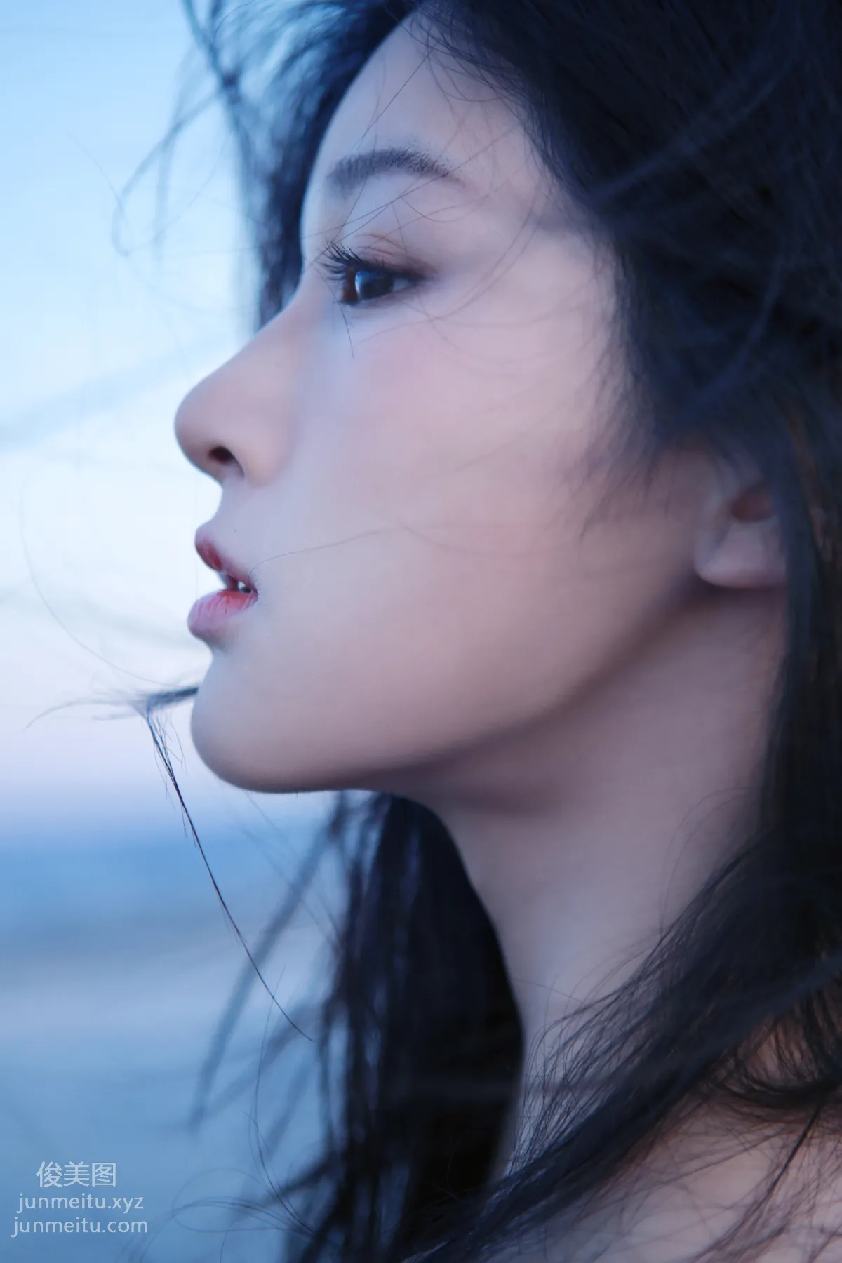 [YiTuYu] 2022.05.15 Very Close to the Sea Shangyuqian Momooly photo 5