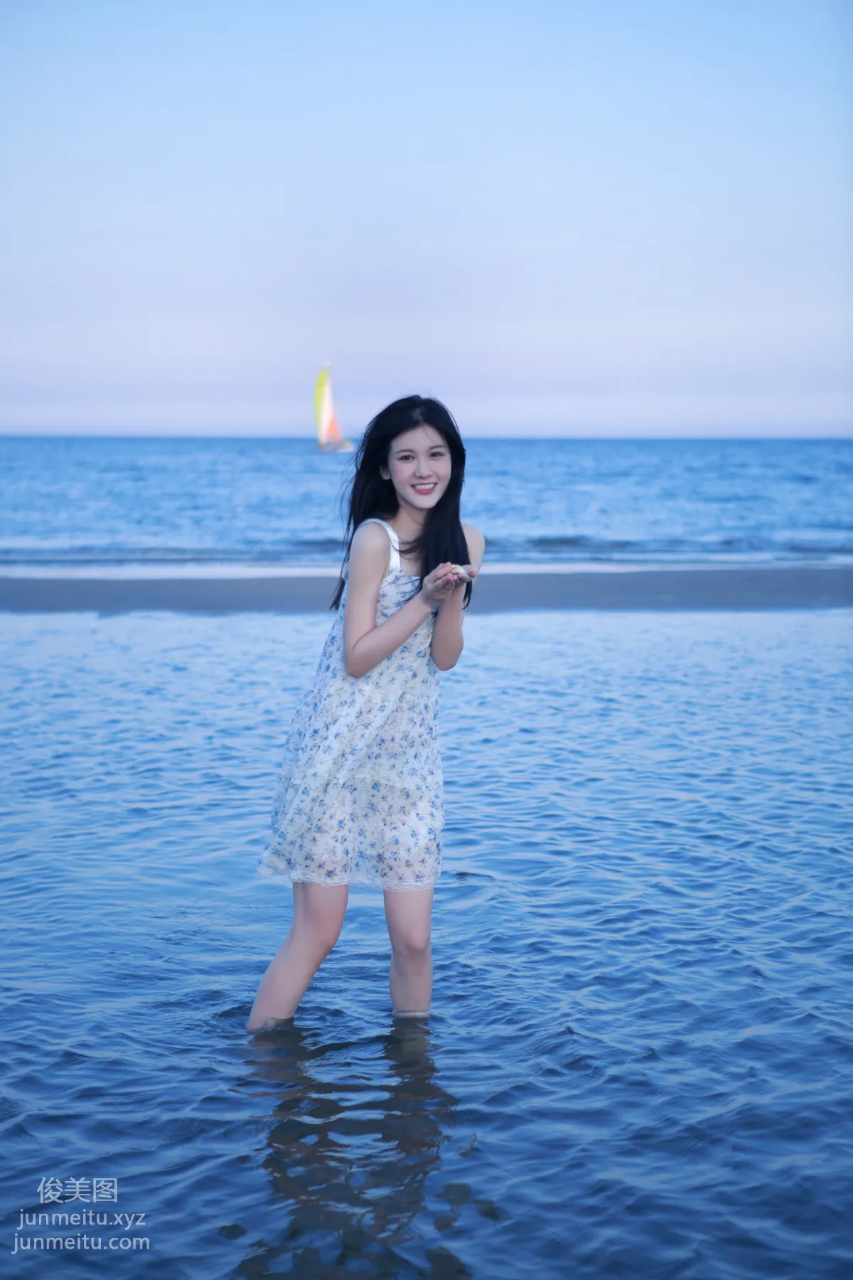 [YiTuYu] 2022.05.15 Very Close to the Sea Shangyuqian Momooly photo 6
