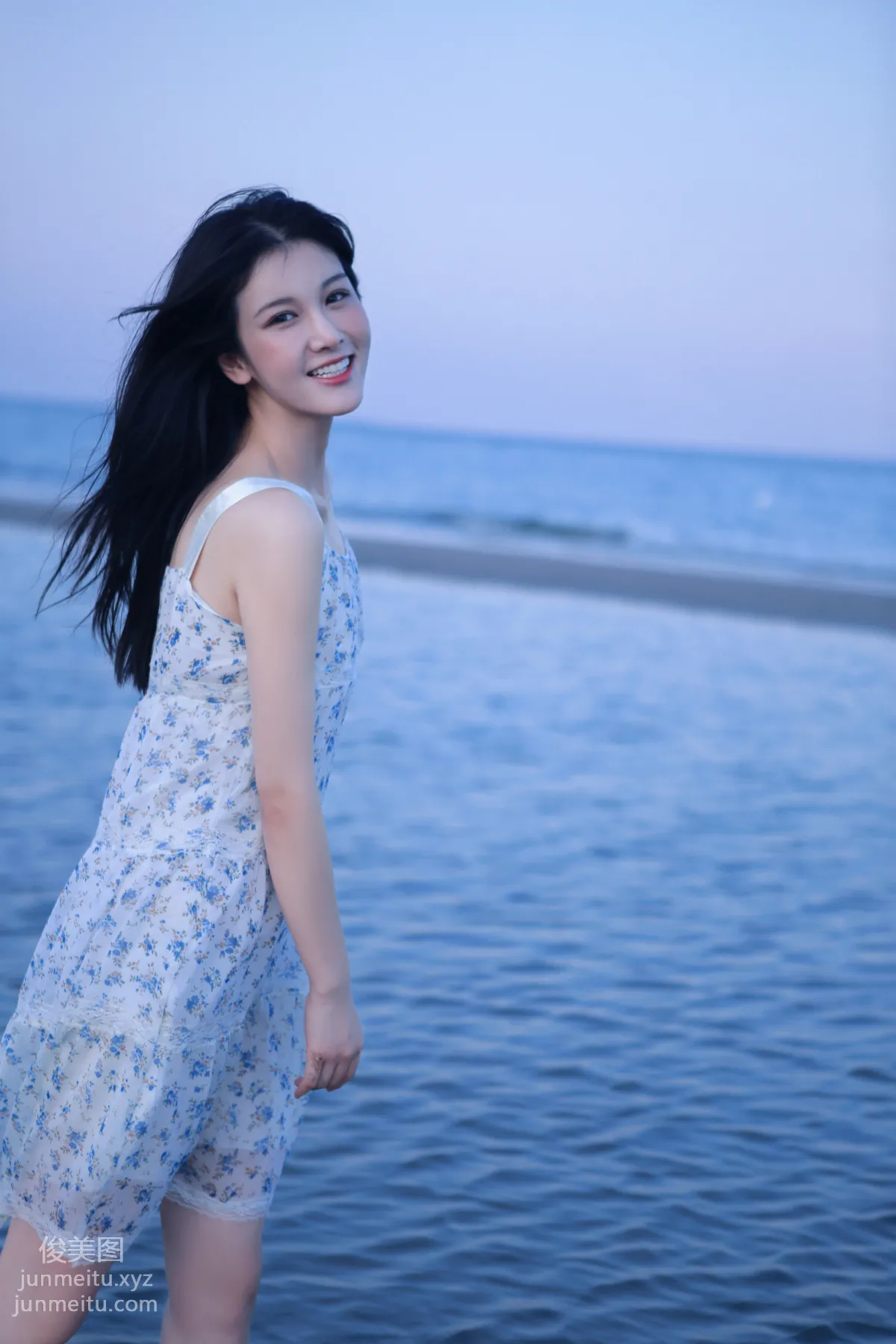 [YiTuYu] 2022.05.15 Very Close to the Sea Shangyuqian Momooly photo 7