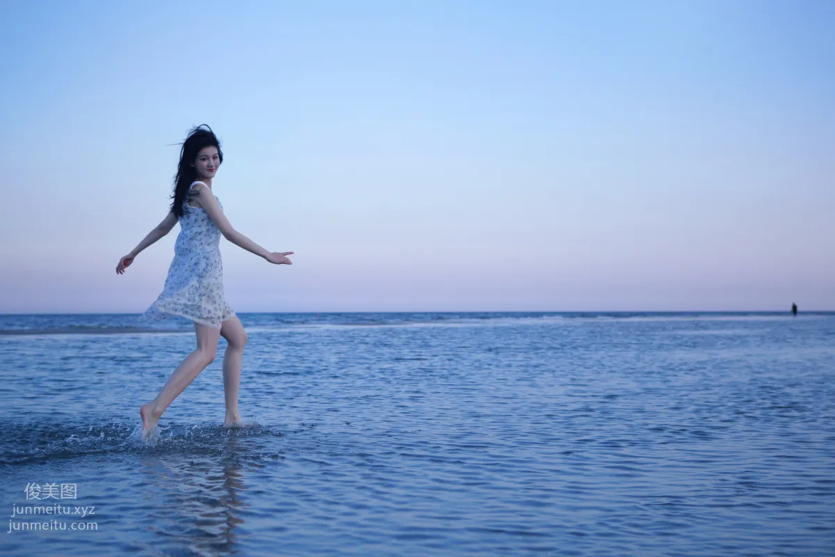 [YiTuYu] 2022.05.15 Very Close to the Sea Shangyuqian Momooly photo 8