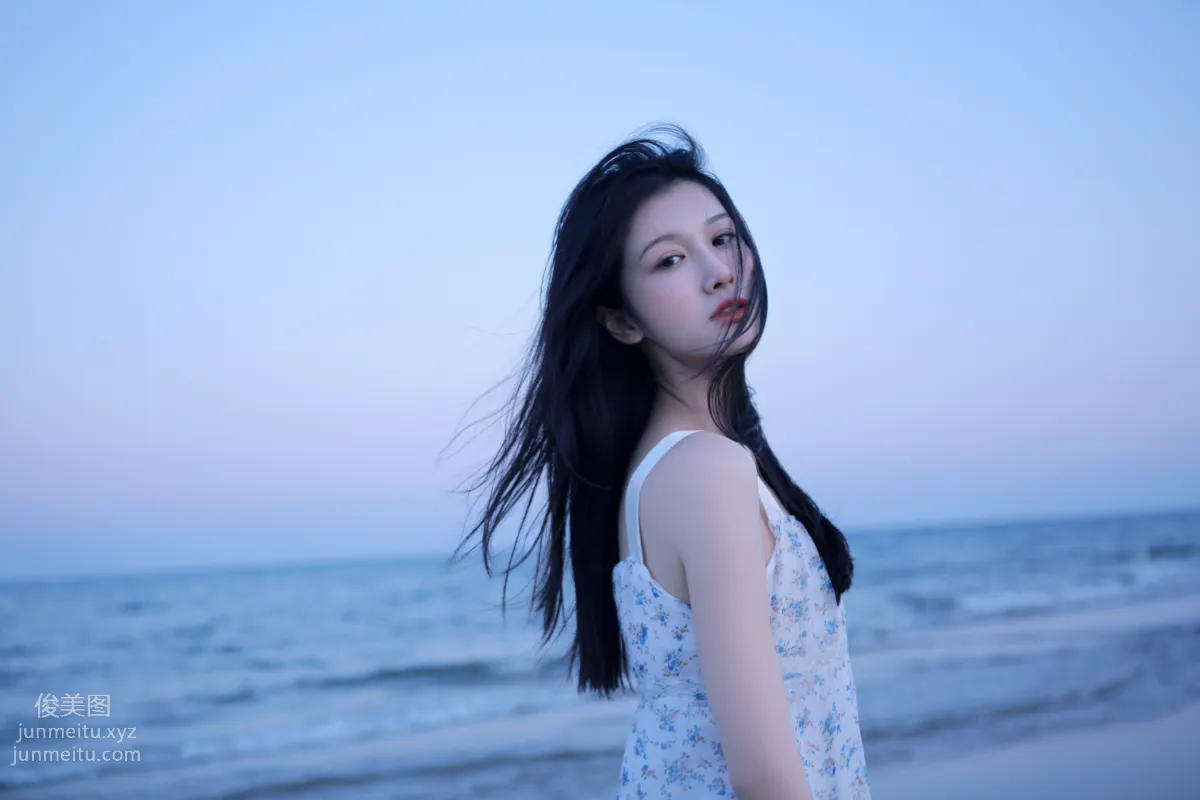 [YiTuYu] 2022.05.15 Very Close to the Sea Shangyuqian Momooly photo 9
