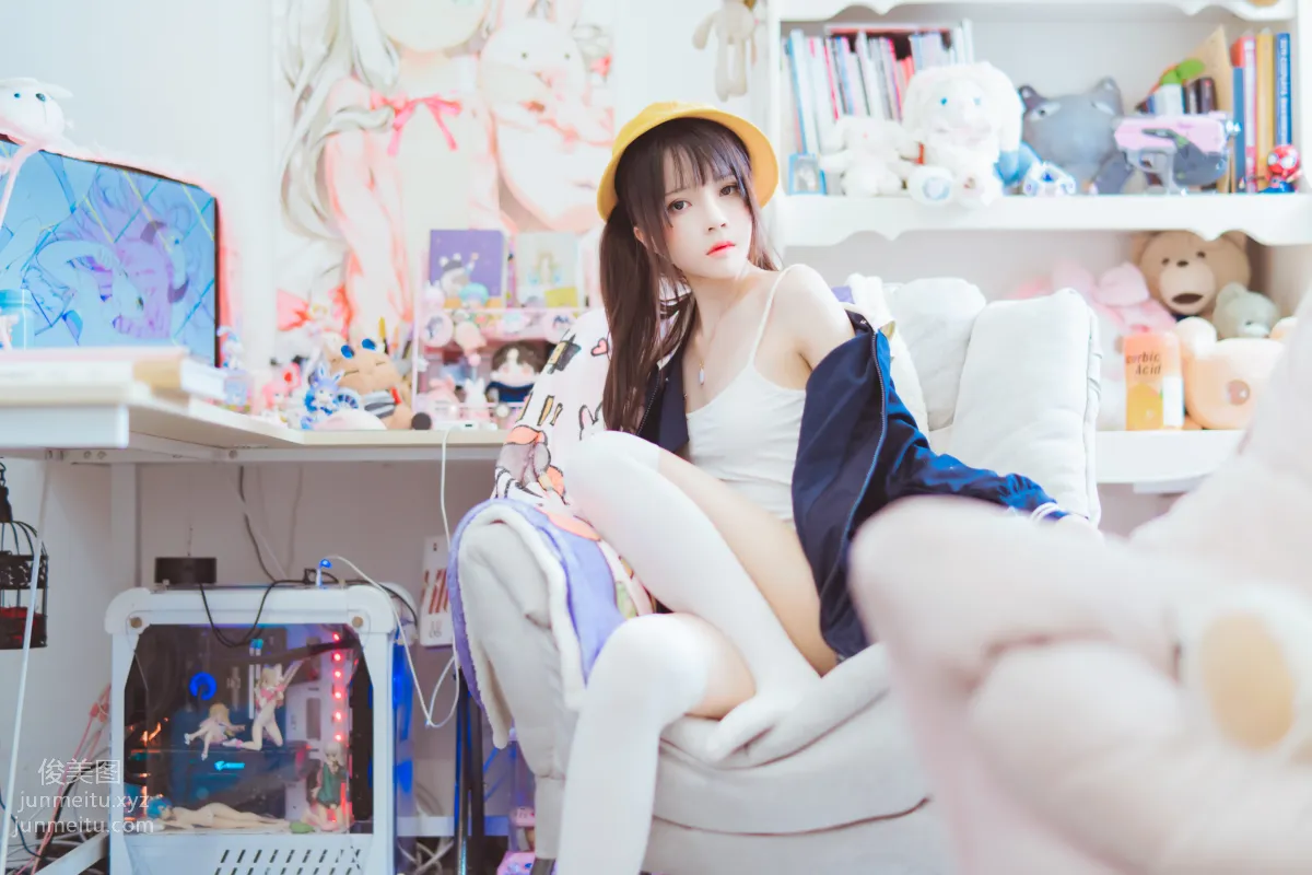 Ying Taomiao: YiTuYu photo 31