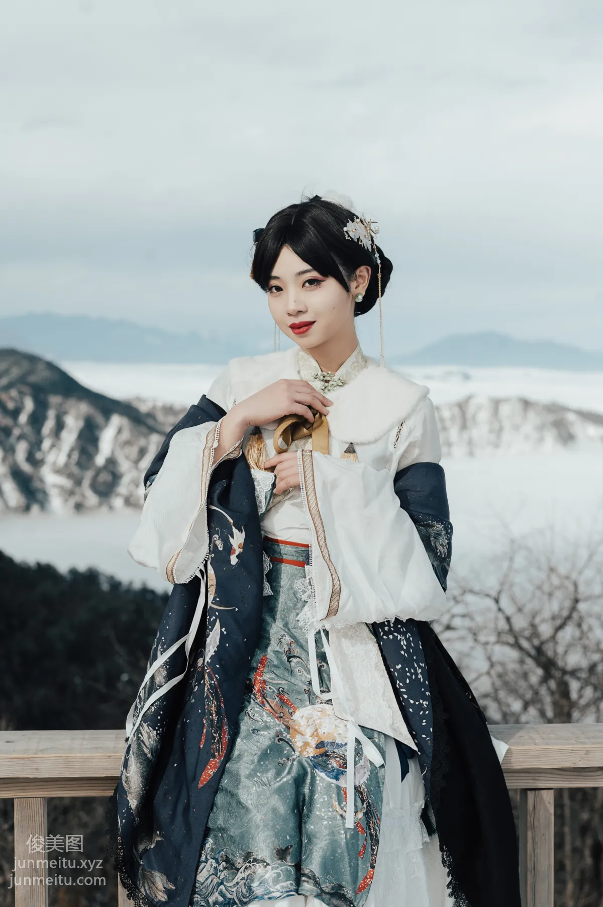 Chi Zi: YiTuYu photo 13