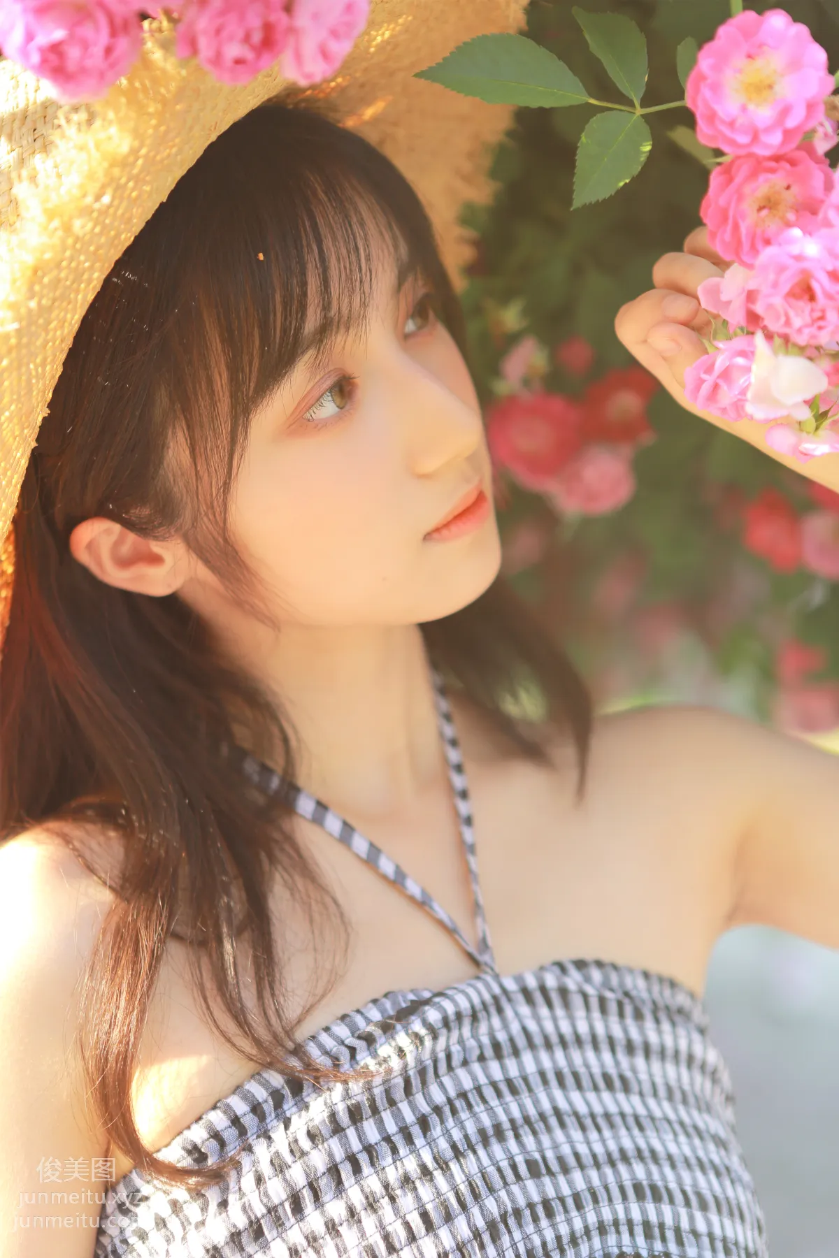 [YiTuYu] 2022.05.18 Roses Blooming Late, Yueban Leba photo 11