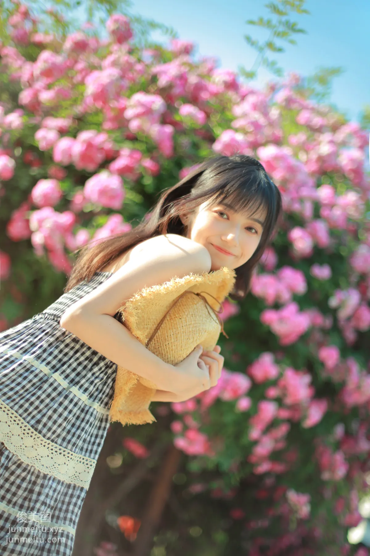 [YiTuYu] 2022.05.18 Roses Blooming Late, Yueban Leba photo 14
