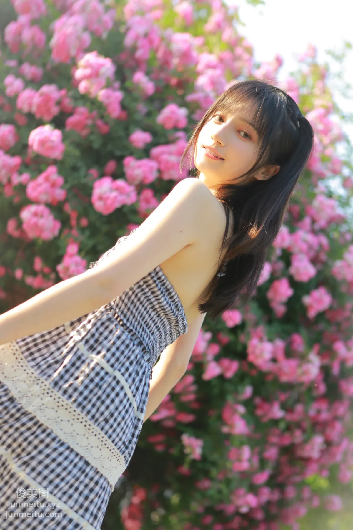 [YiTuYu] 2022.05.18 Roses Blooming Late, Yueban Leba photo 15