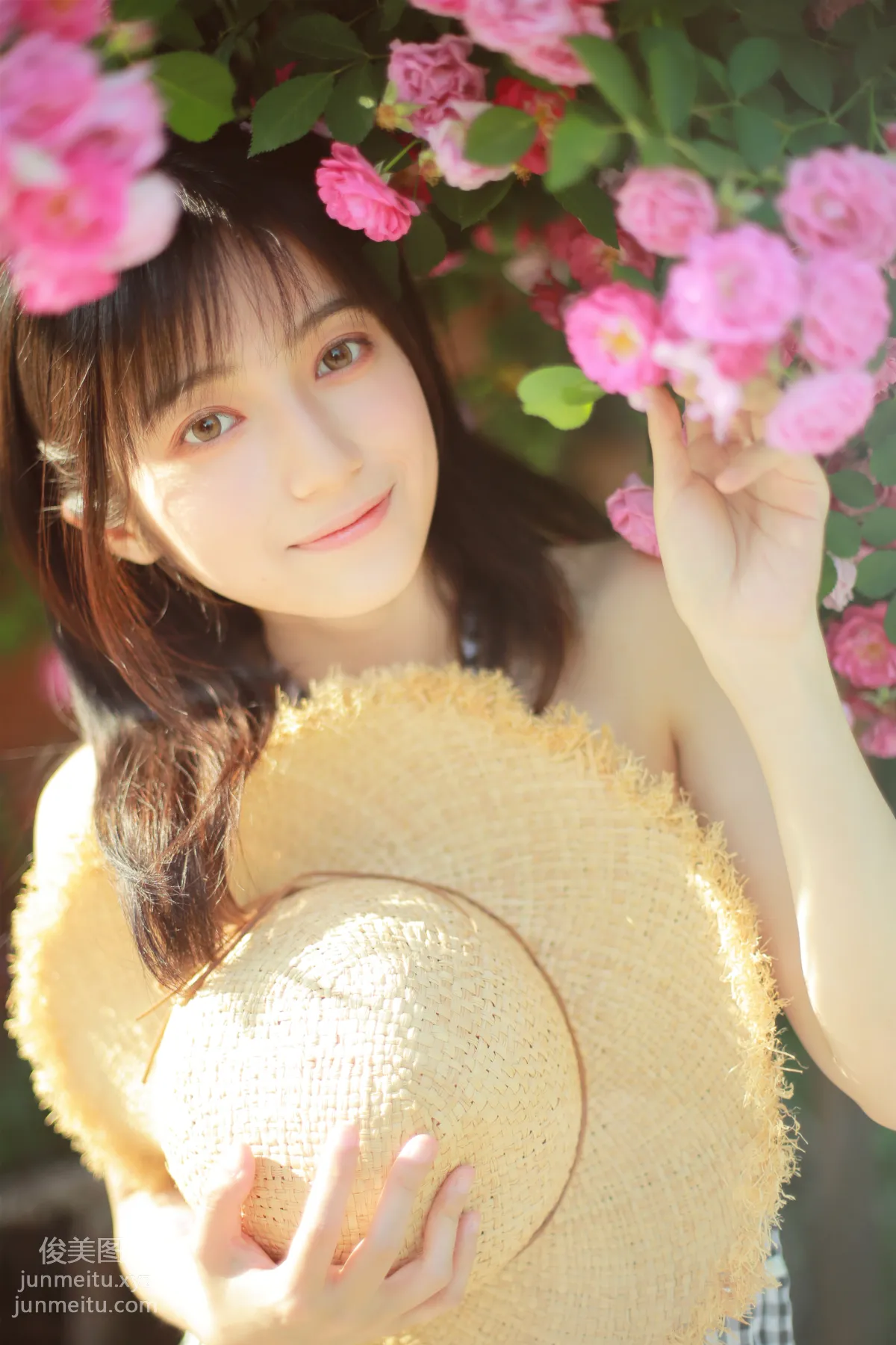 [YiTuYu] 2022.05.18 Roses Blooming Late, Yueban Leba photo 22