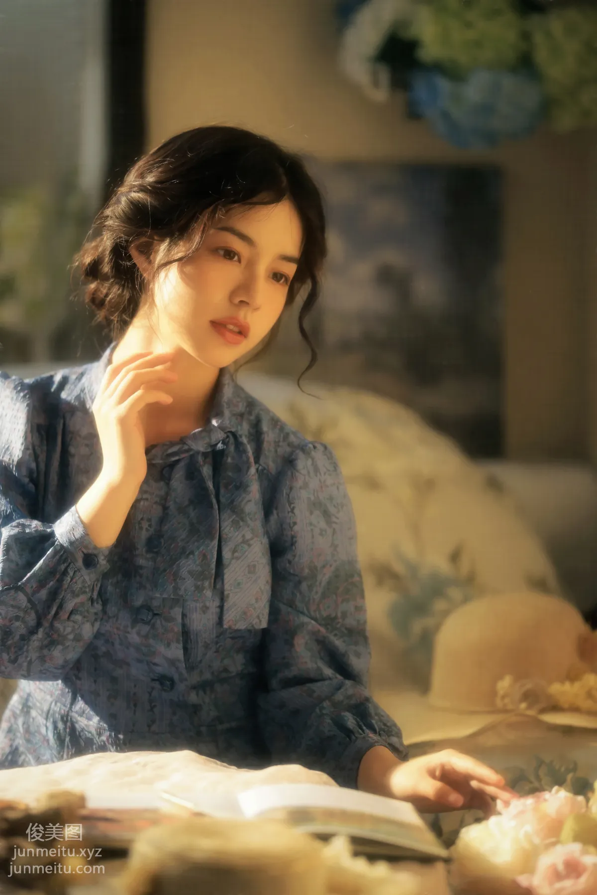 [YiTuYu] 2022.05.20 Ancient Greek Goddess of Love Walking with Light, Qingqian IIL photo 18