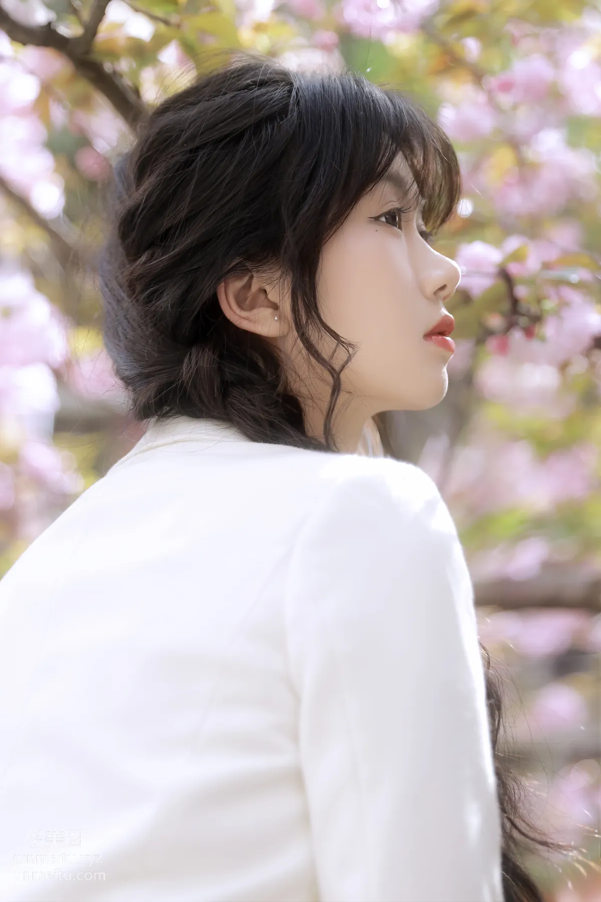 [YiTuYu] 2022.05.21 A Tree of Blooming Cherry Blossoms, Nie Shisan photo 11