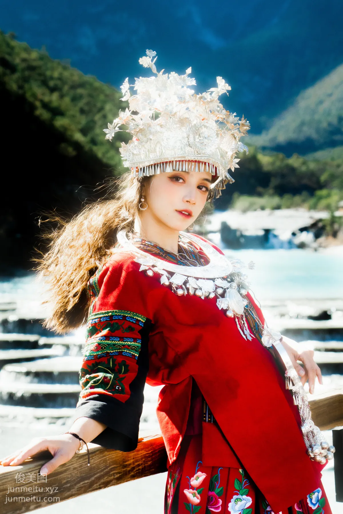 Er Jialiu: YiTuYu photo 8